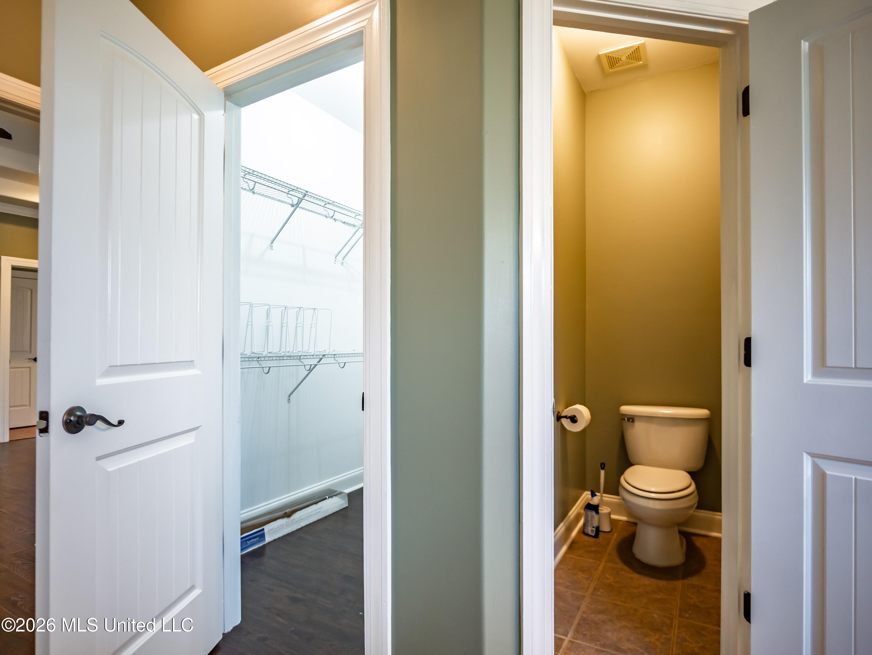 109 Cambridge Cove Property Photo 27