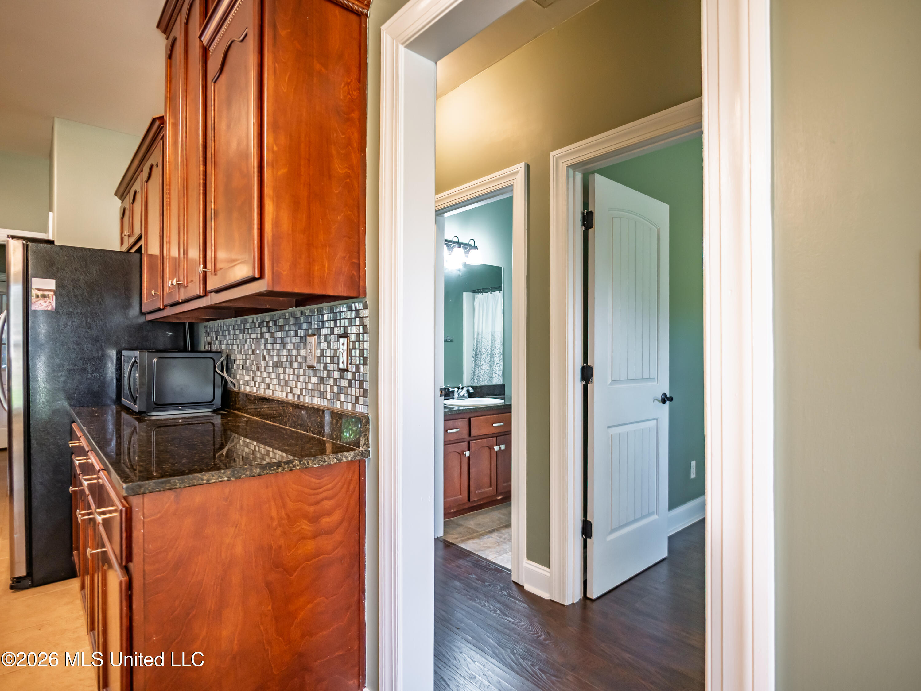 109 Cambridge Cove Property Photo 29