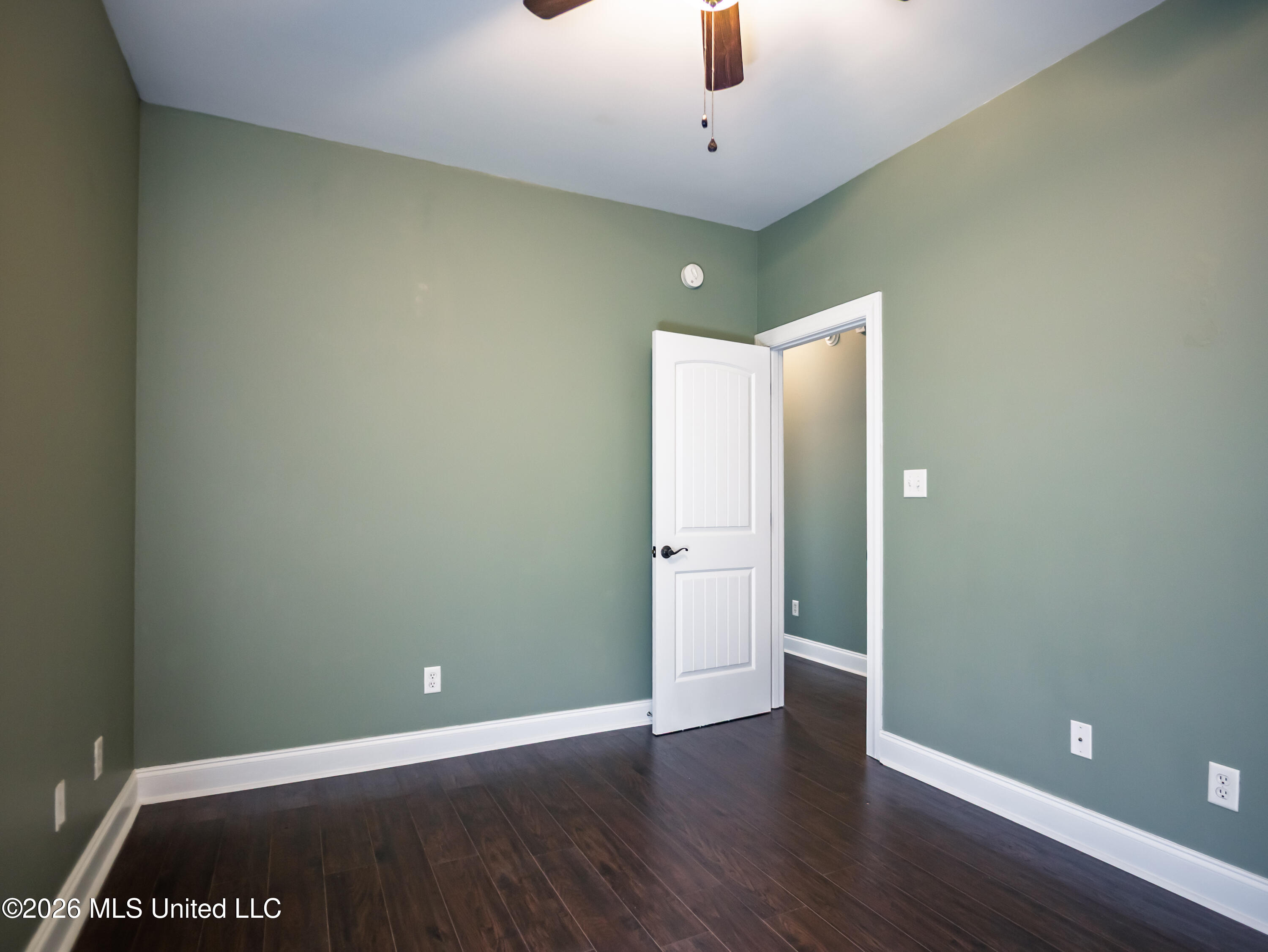 109 Cambridge Cove Property Photo 34