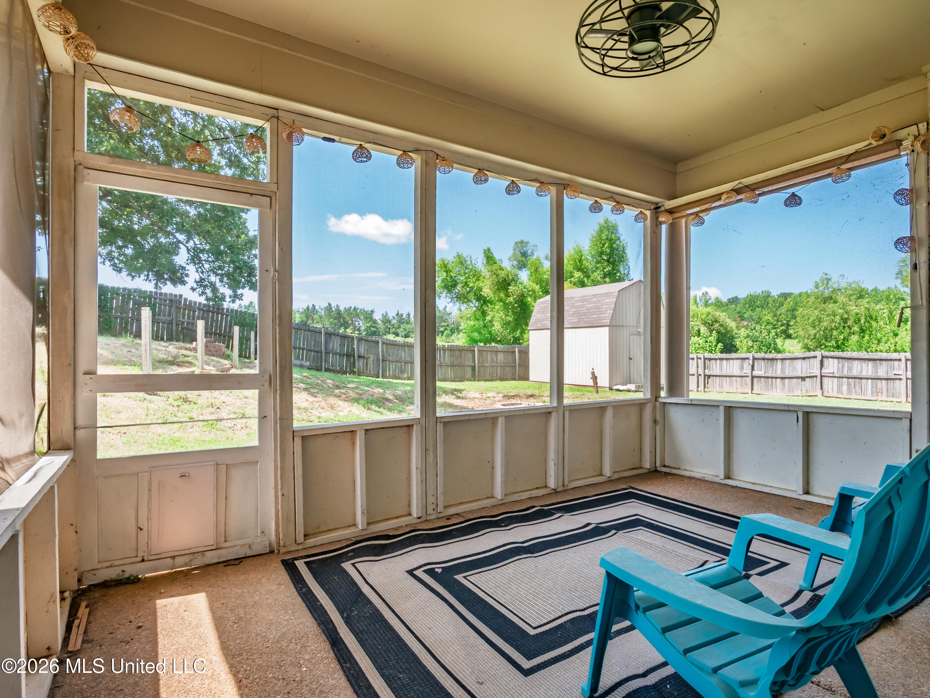 109 Cambridge Cove Property Photo 38