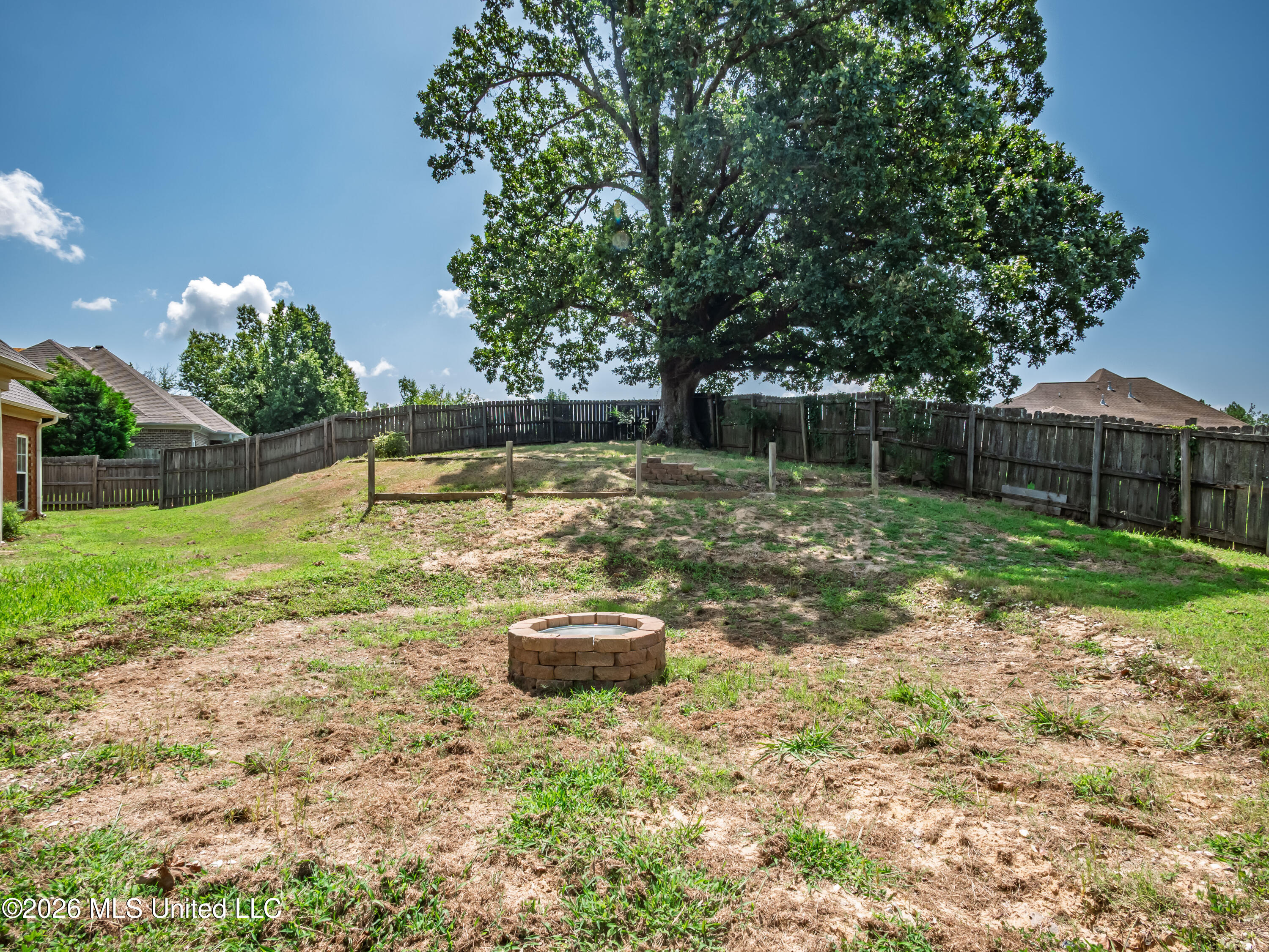 109 Cambridge Cove Property Photo 42