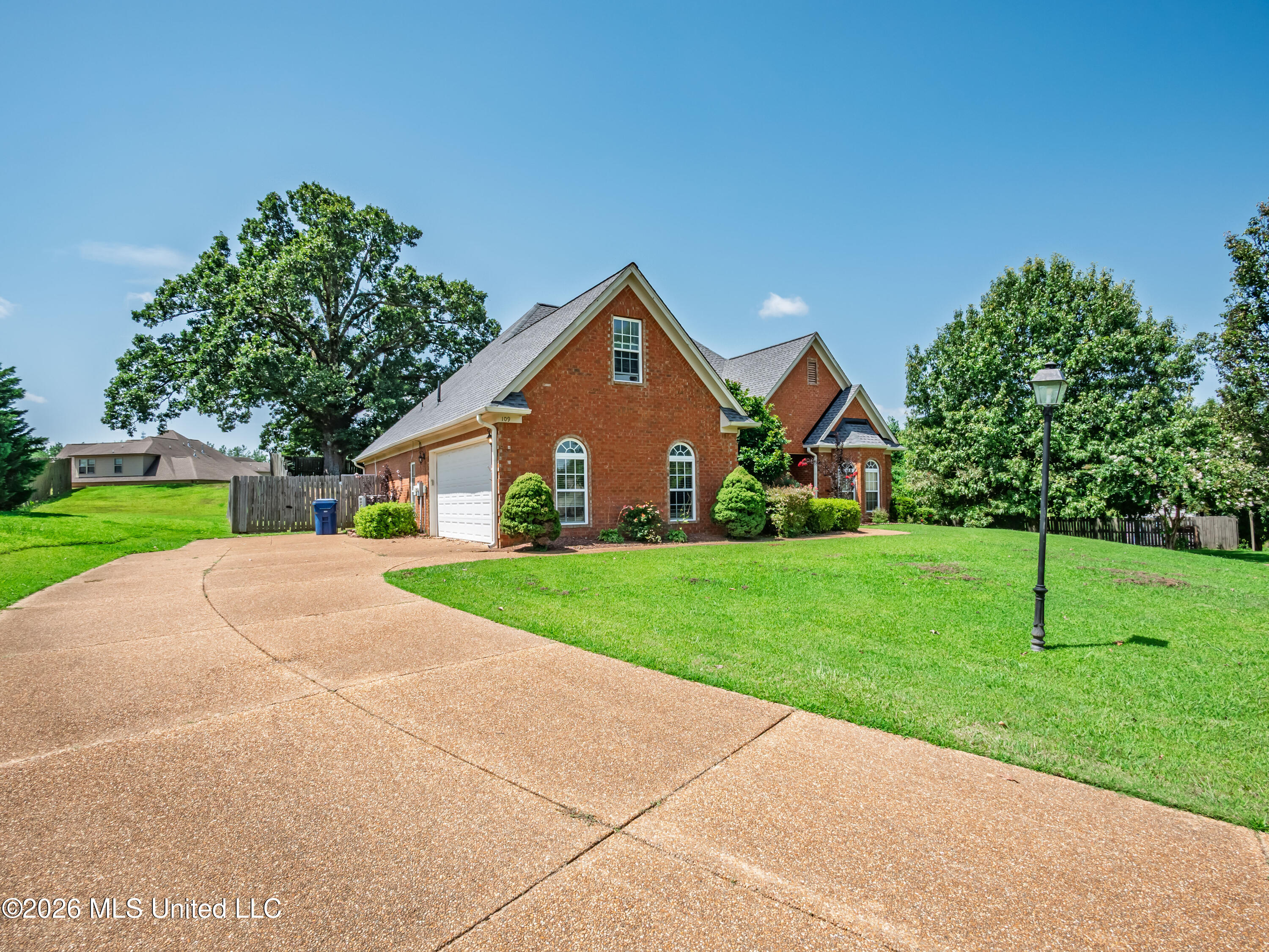 109 Cambridge Cove Property Photo 51