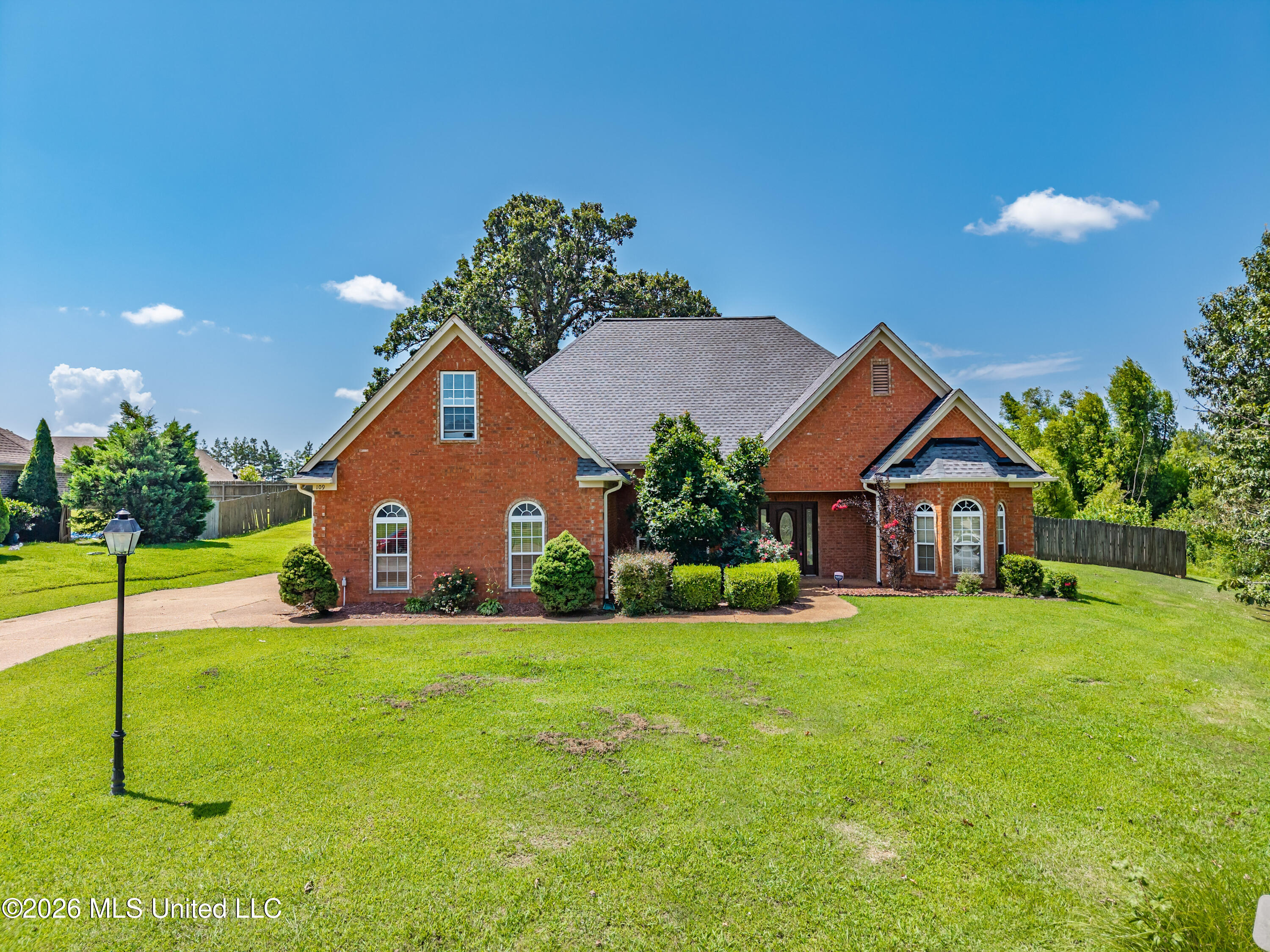 109 Cambridge Cove Property Photo 56