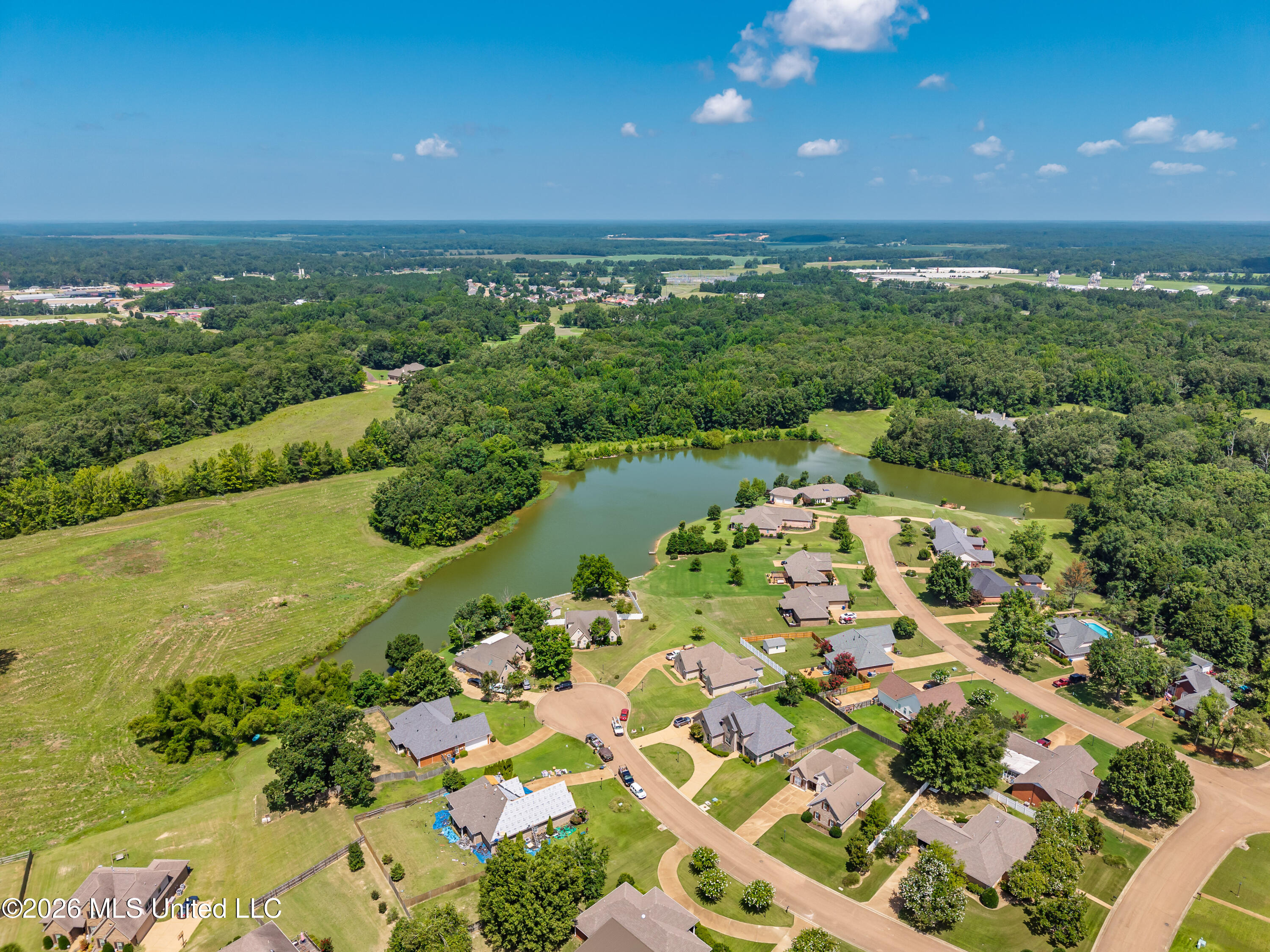 109 Cambridge Cove Property Photo 66