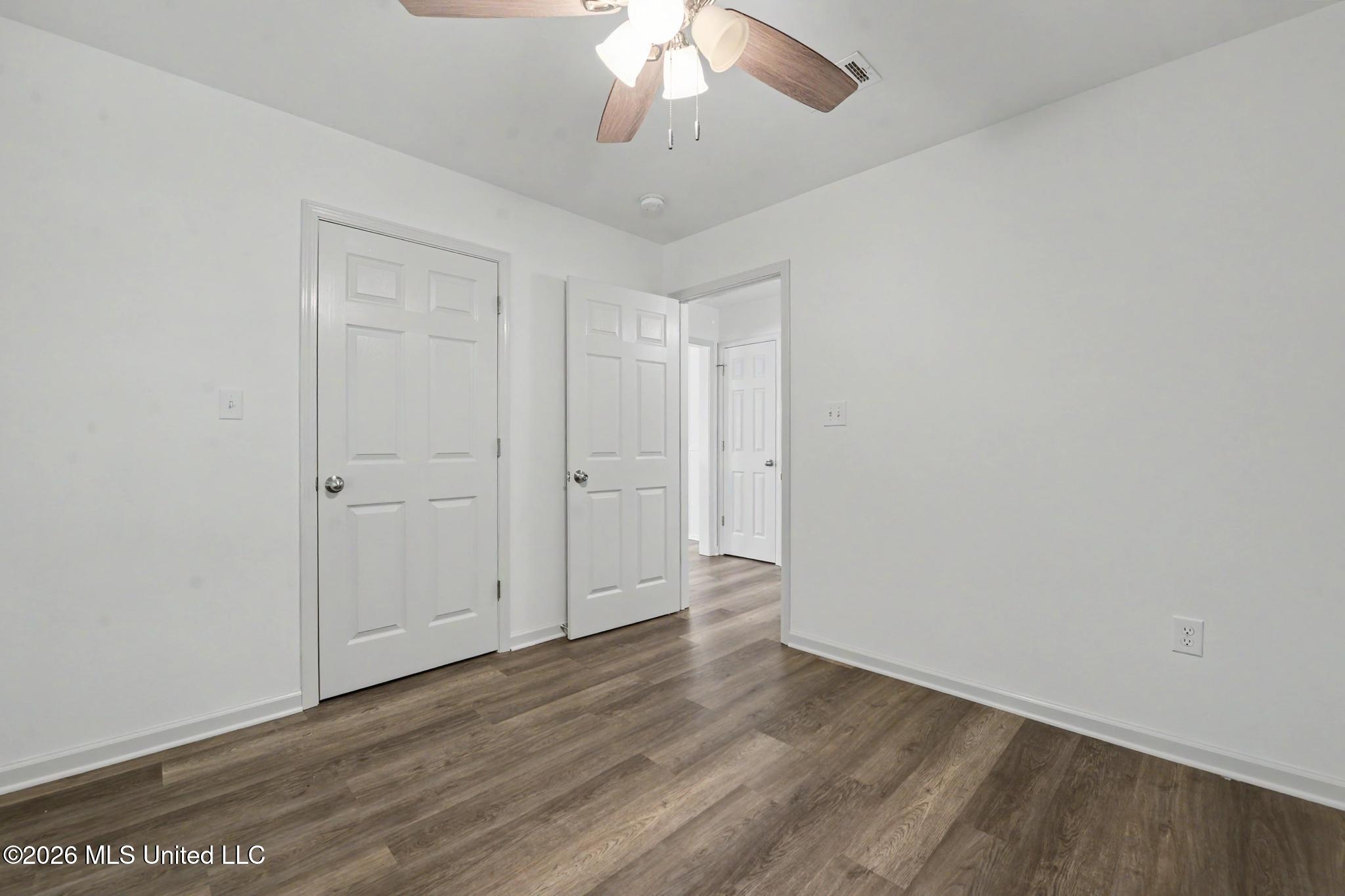 570 Mill Street Property Photo 15