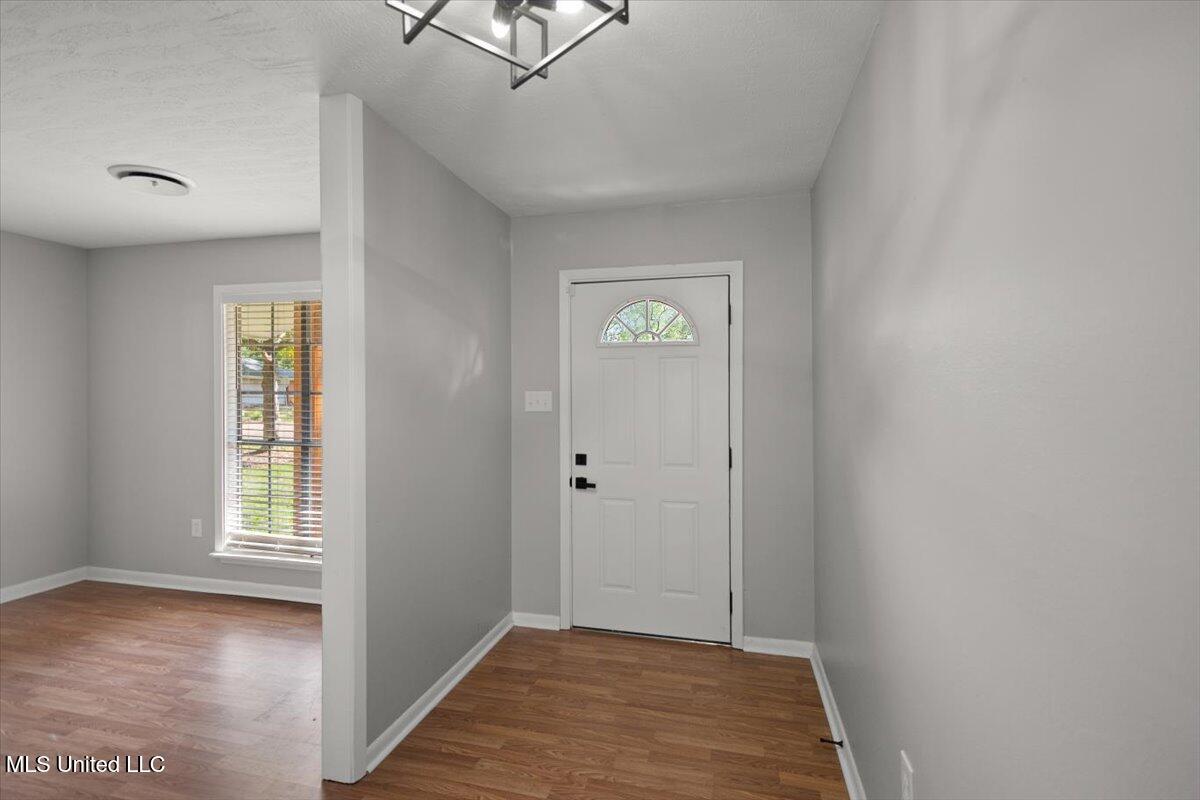 36 Pebble Hill Drive Property Photo 2