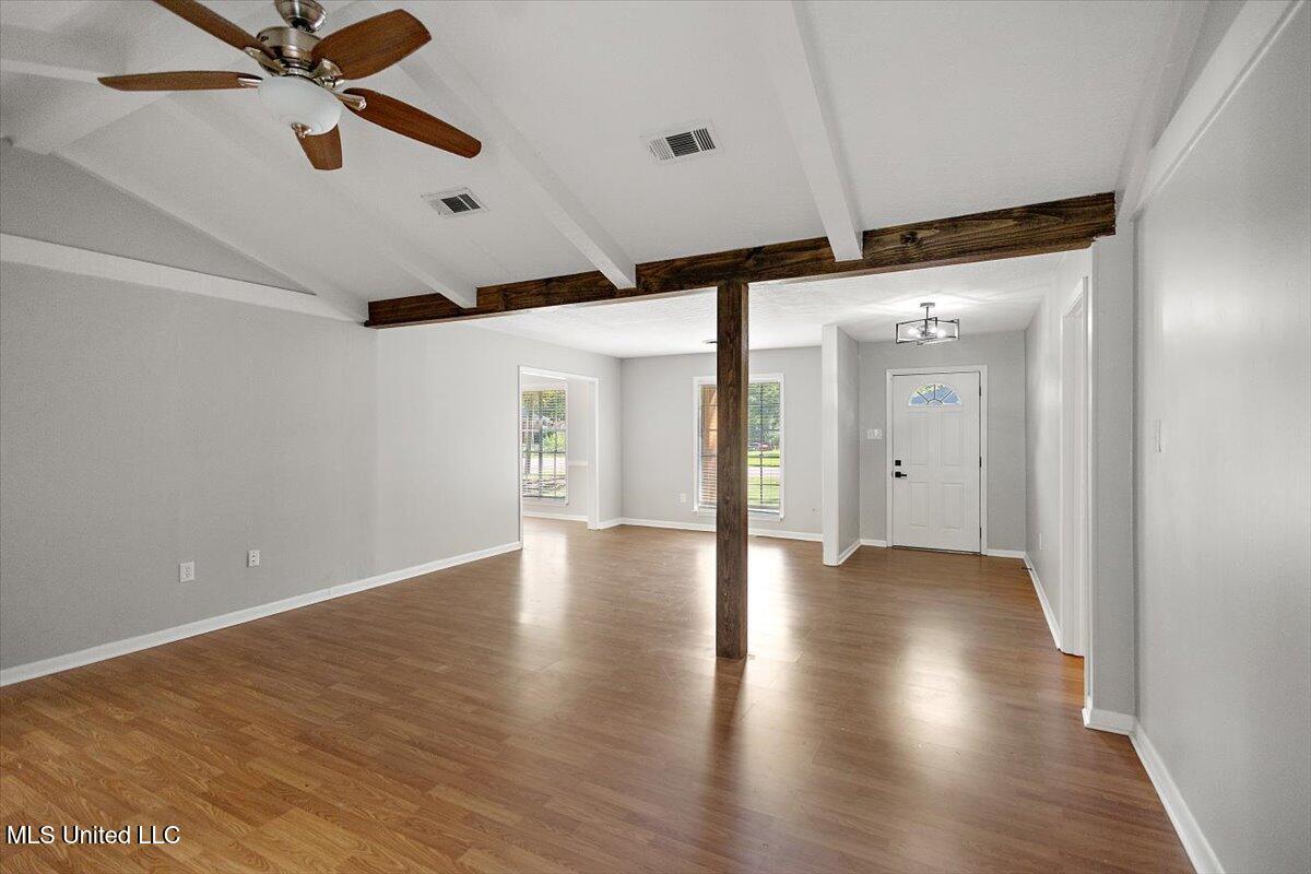 36 Pebble Hill Drive Property Photo 6