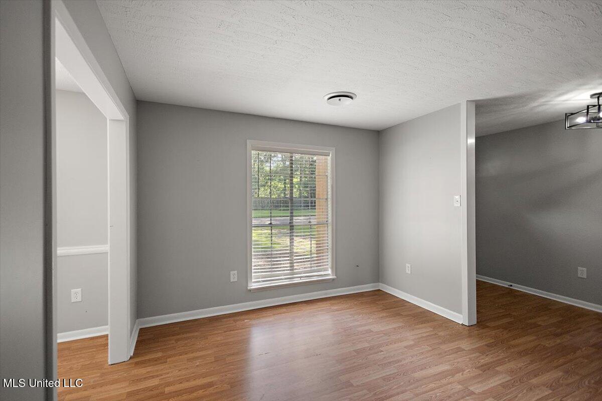 36 Pebble Hill Drive Property Photo 7