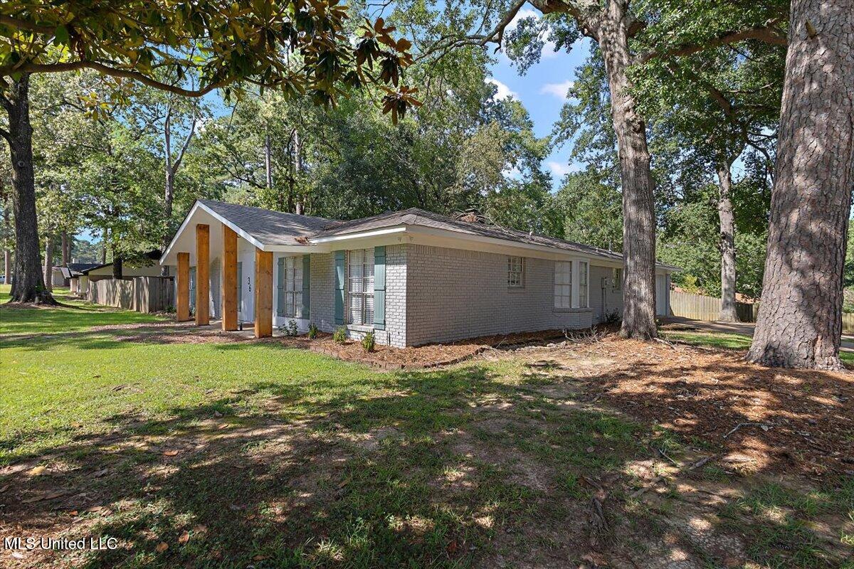 36 Pebble Hill Drive Property Photo 29