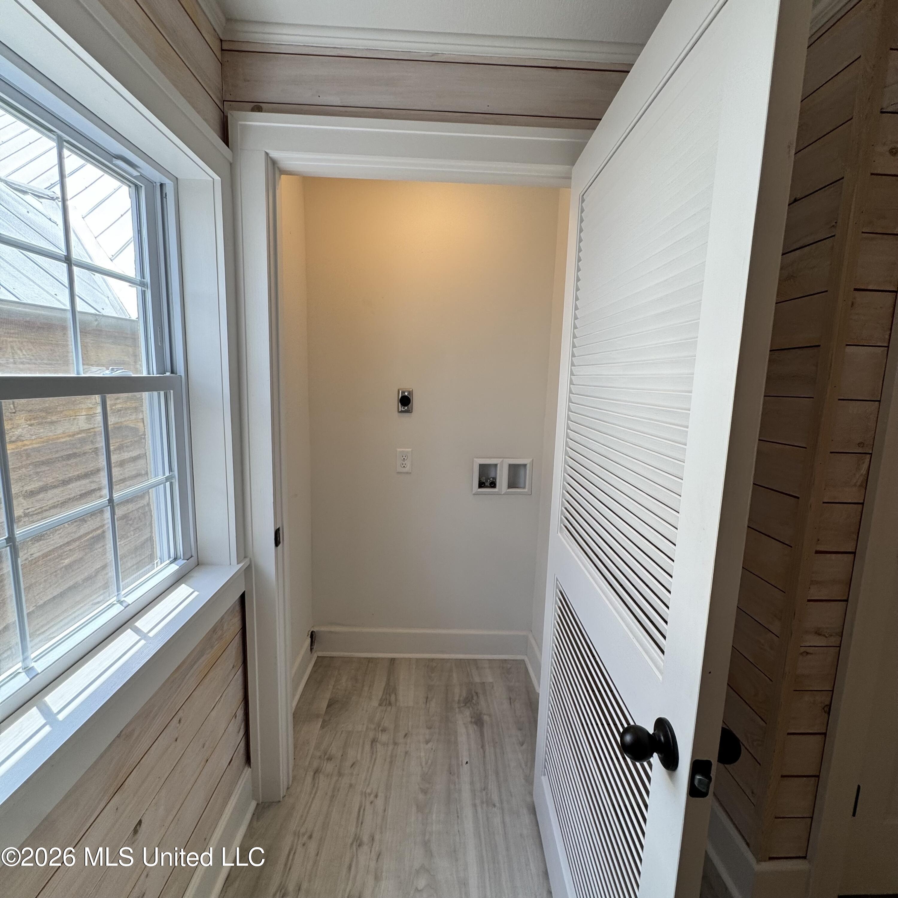 207 S Commerce Street Property Photo 20