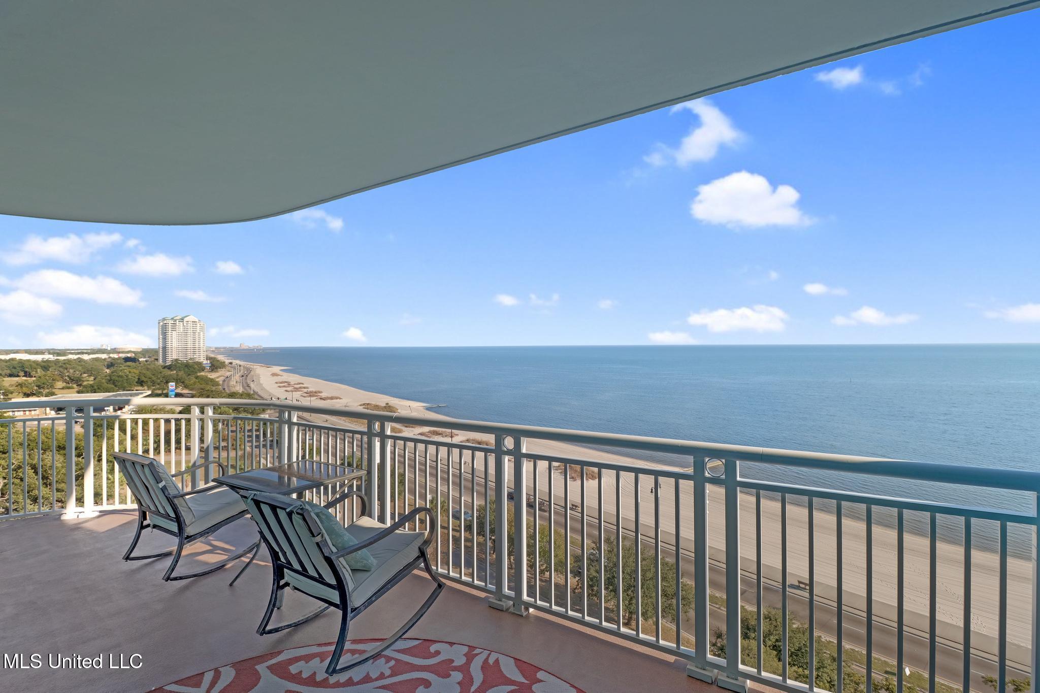 2228 Beach Drive Property Photo 2