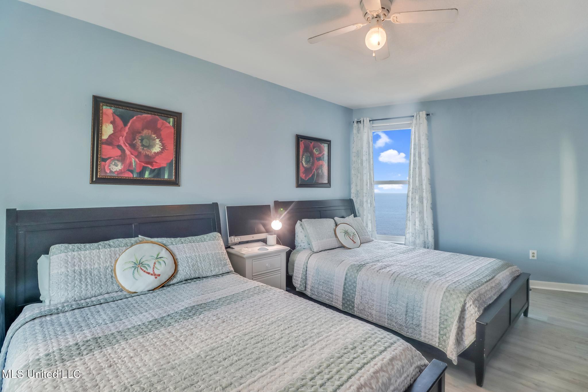 2228 Beach Drive Property Photo 20