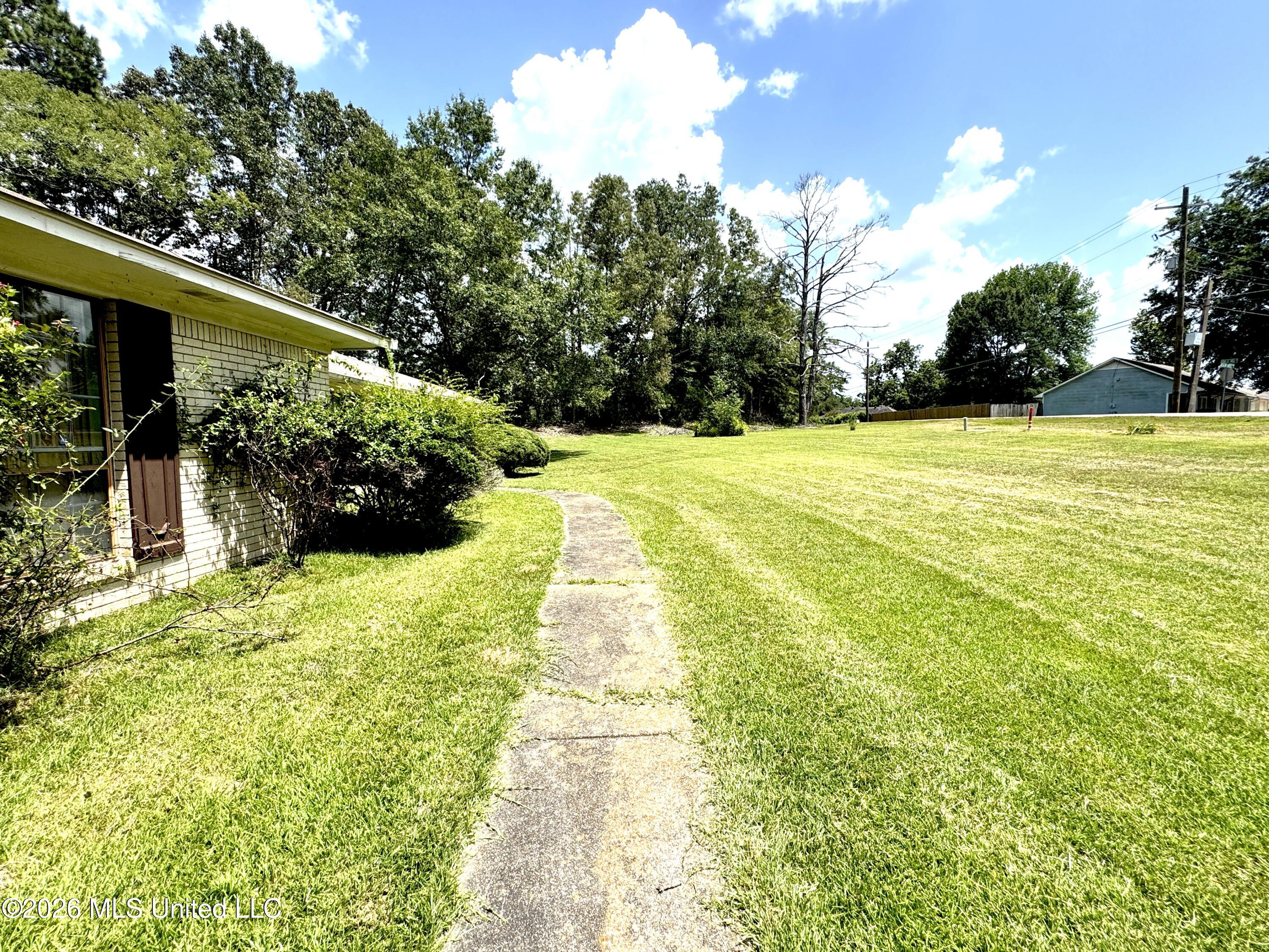 5050 Forest Hill Road Property Photo 5