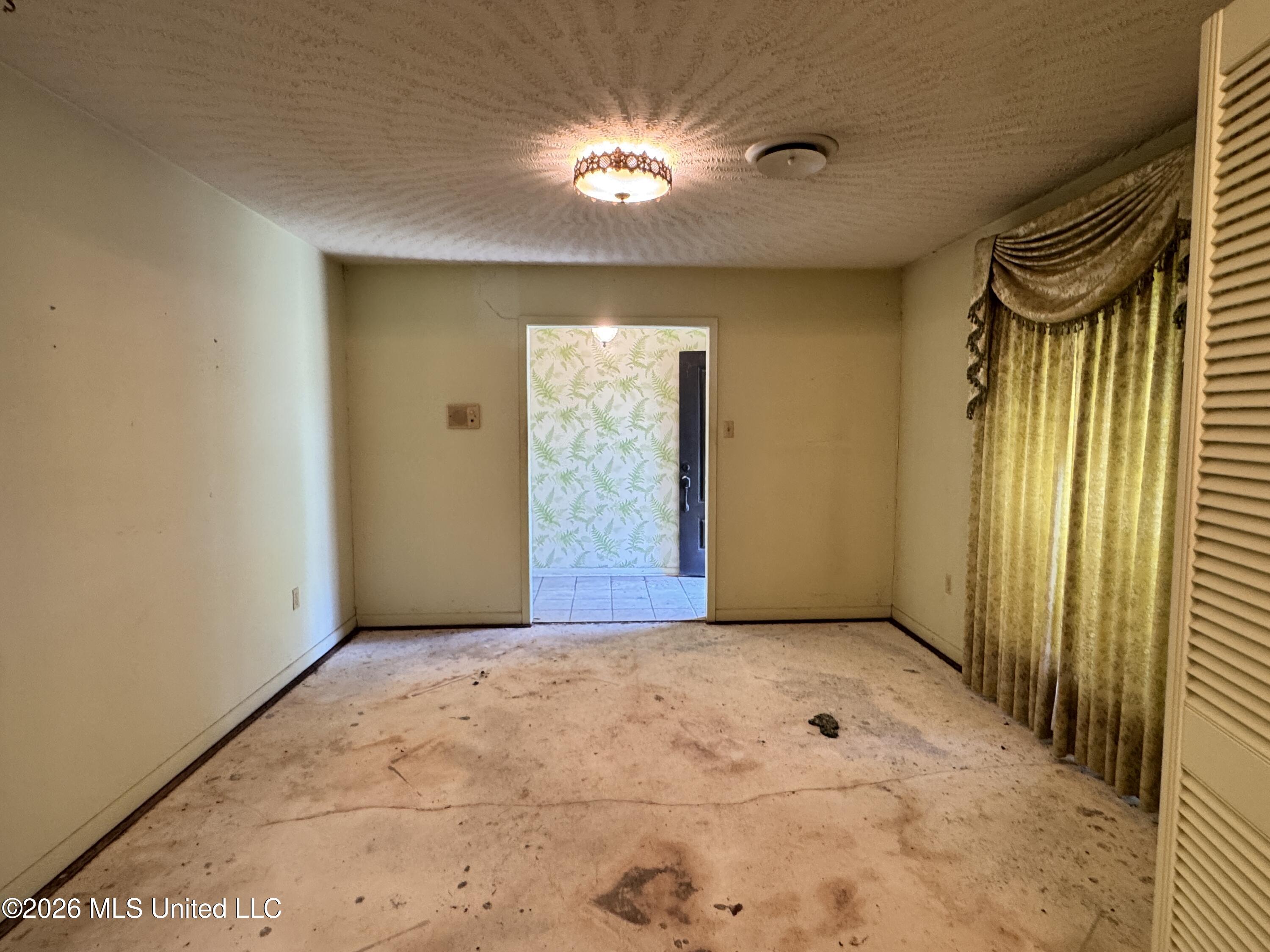 5050 Forest Hill Road Property Photo 9