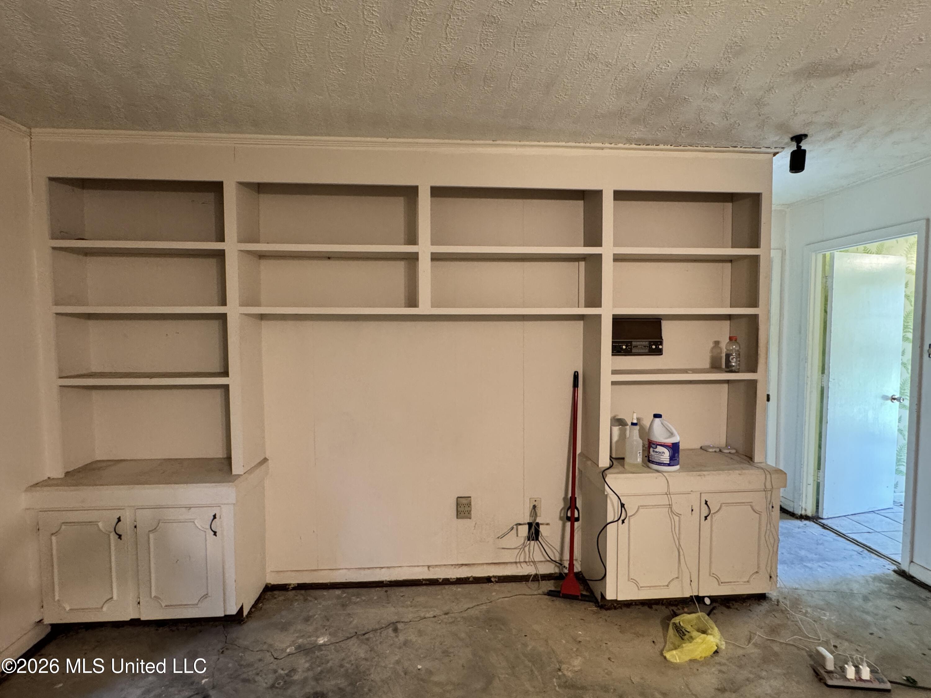 5050 Forest Hill Road Property Photo 18