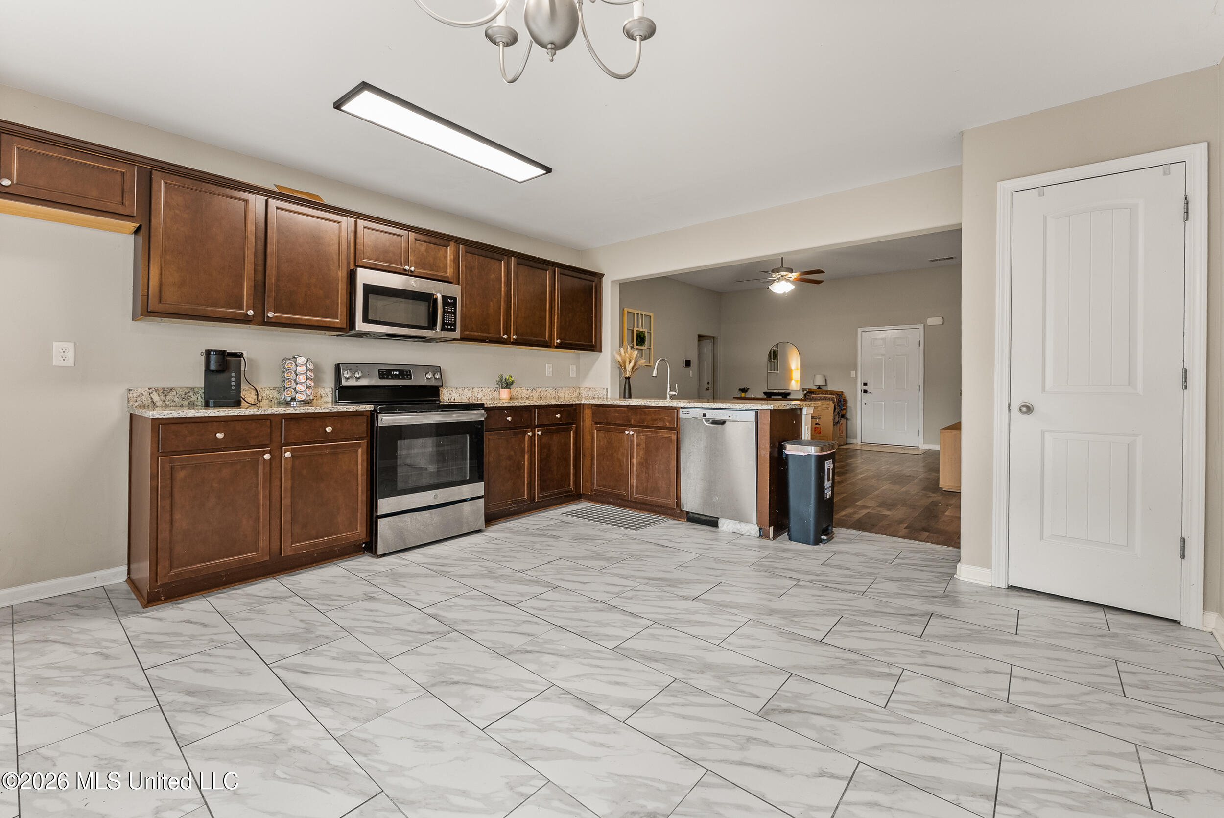 1195 E Lake Boulevard Property Photo 8