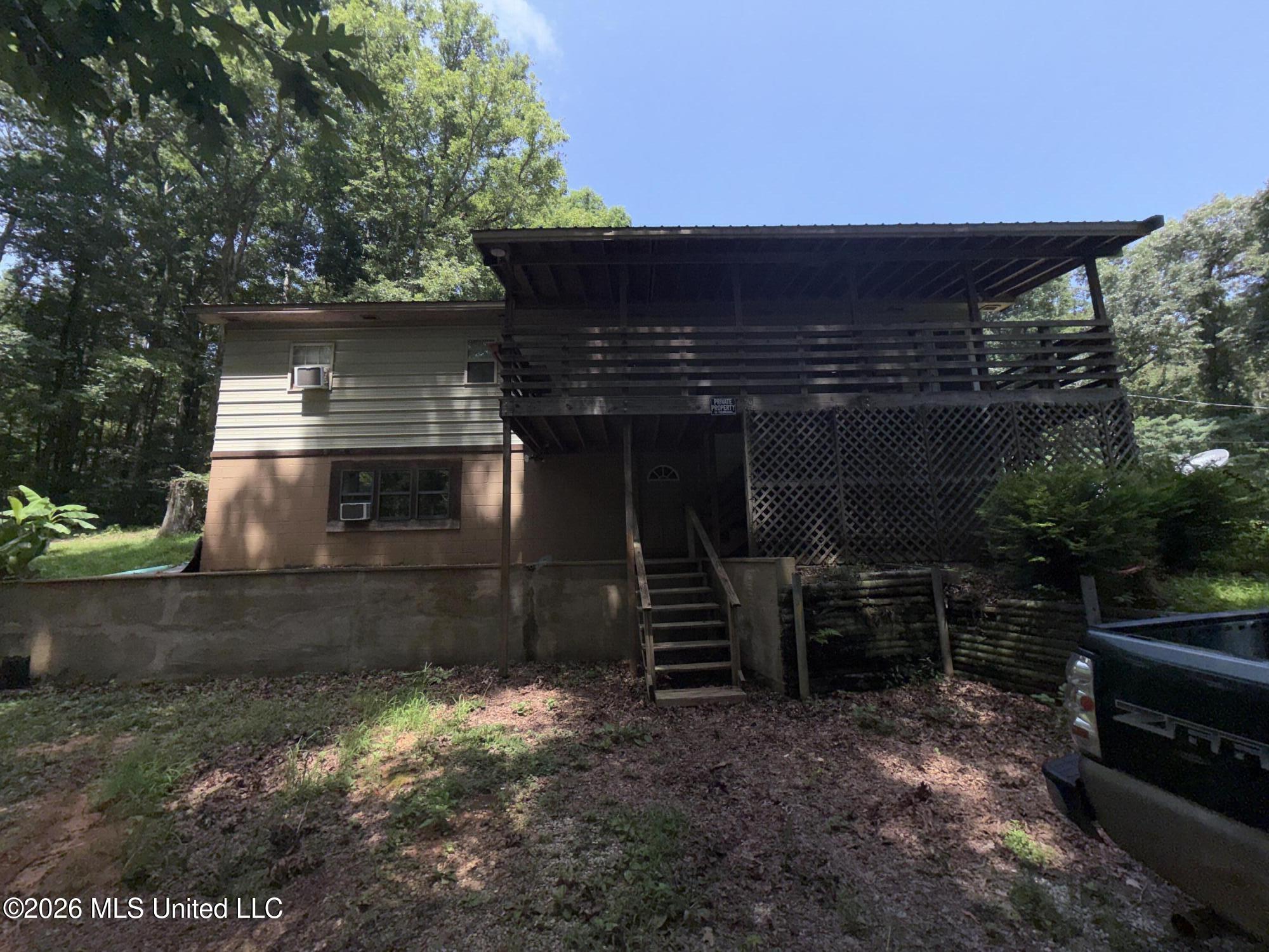 91 Hillside Drive Property Photo 2