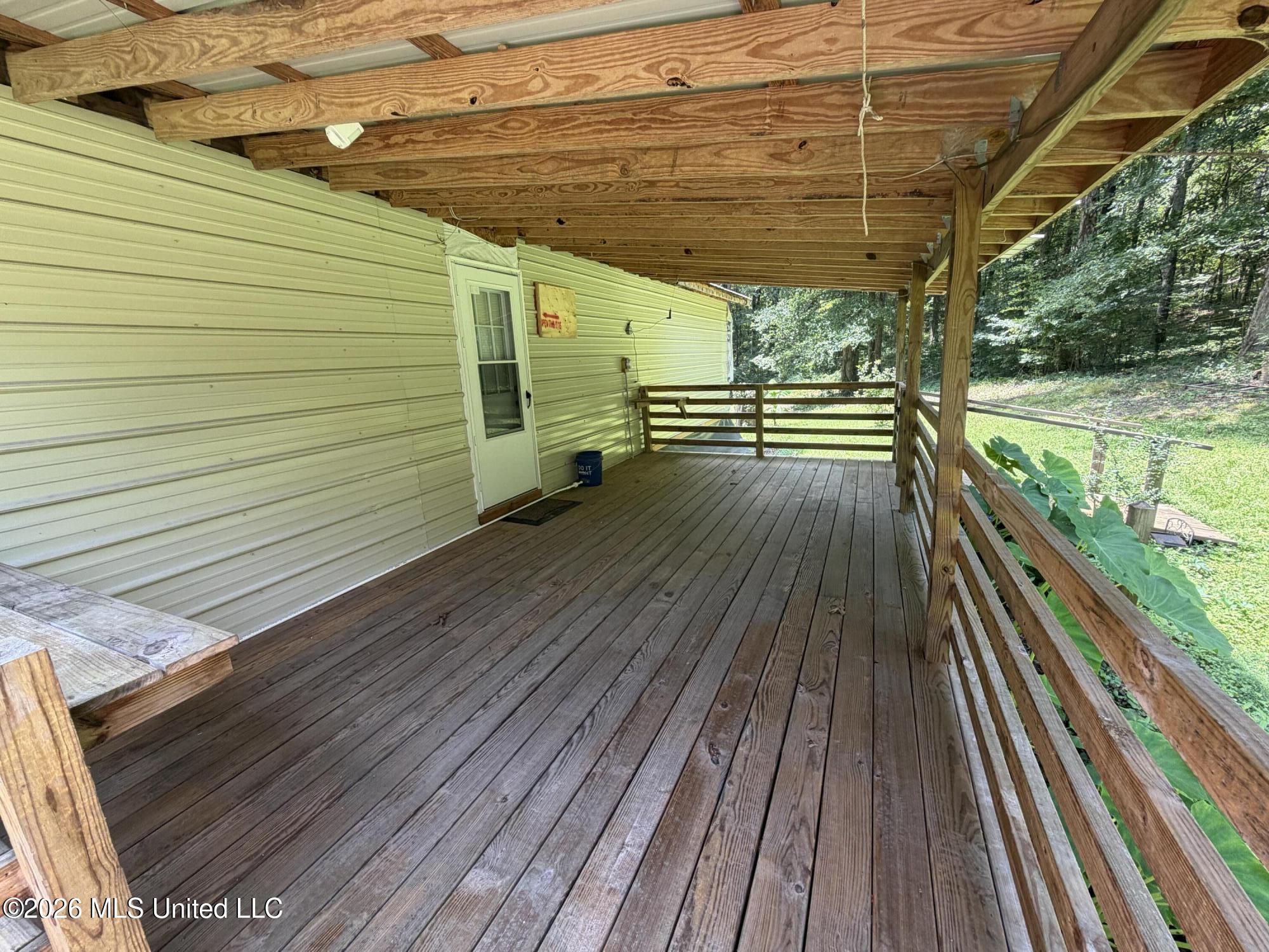 91 Hillside Drive Property Photo 11