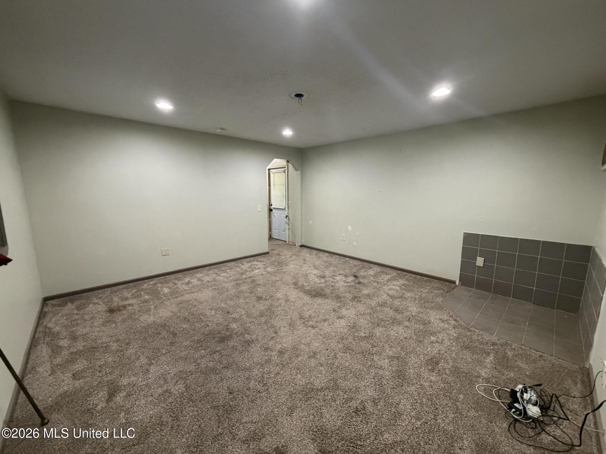 91 Hillside Drive Property Photo 14