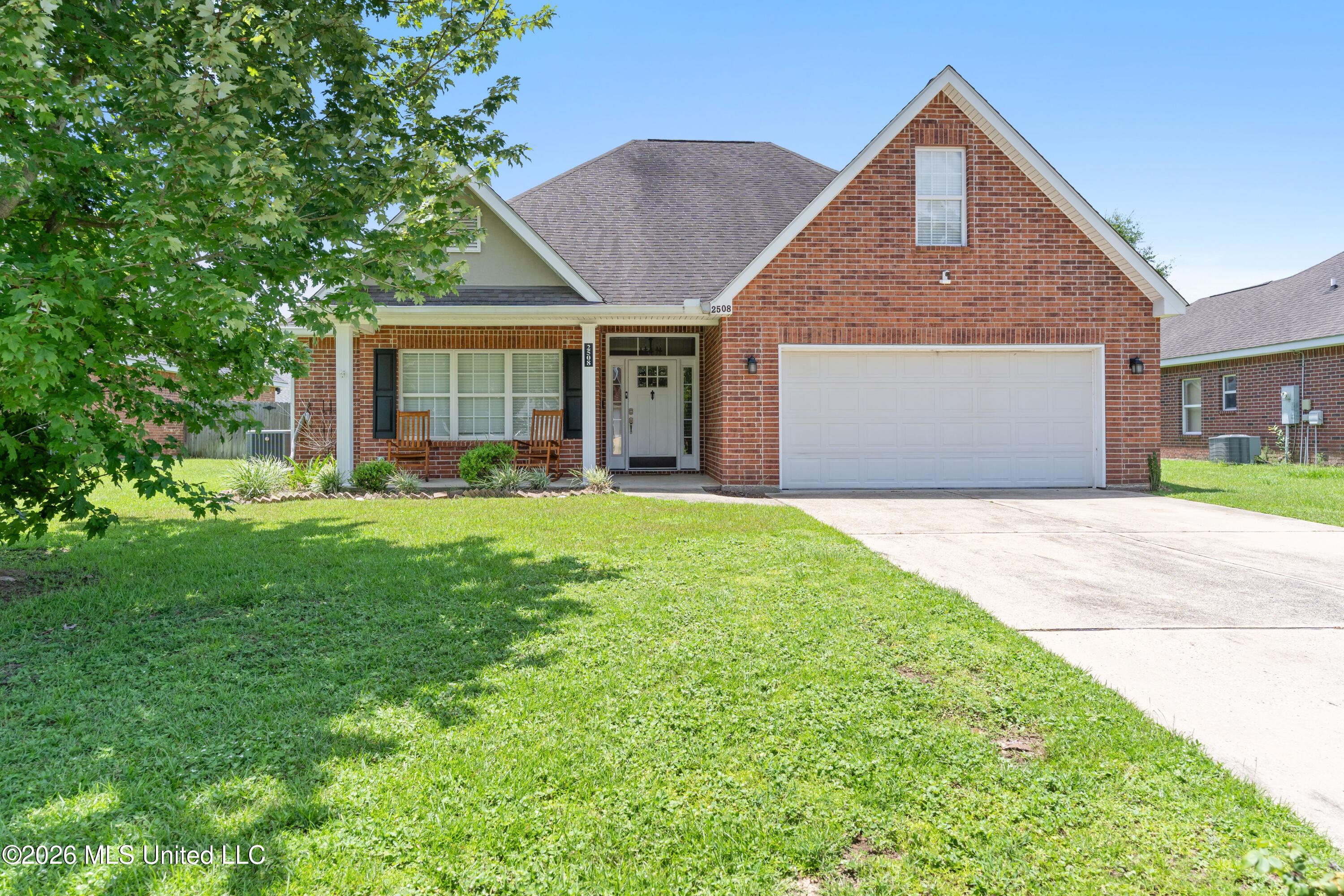 2508 Rue Beaux Chenes Property Photo 1