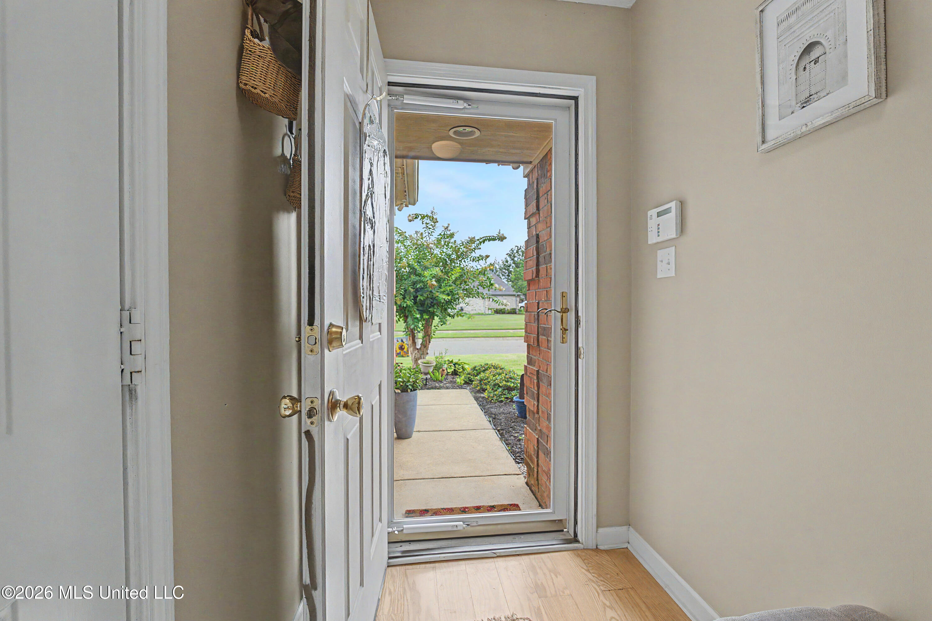 5981 Sheffield Drive Property Photo 5