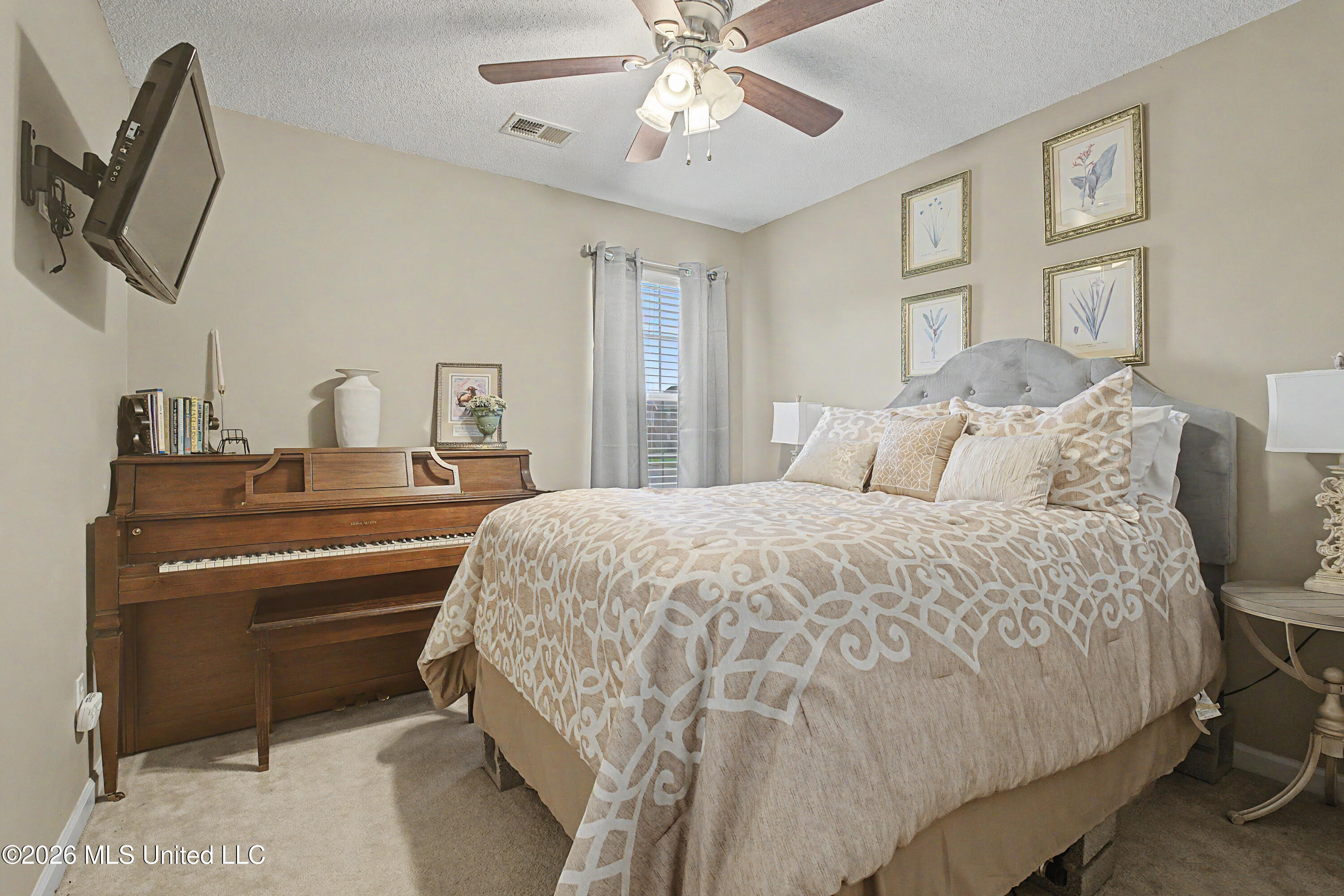 5981 Sheffield Drive Property Photo 18