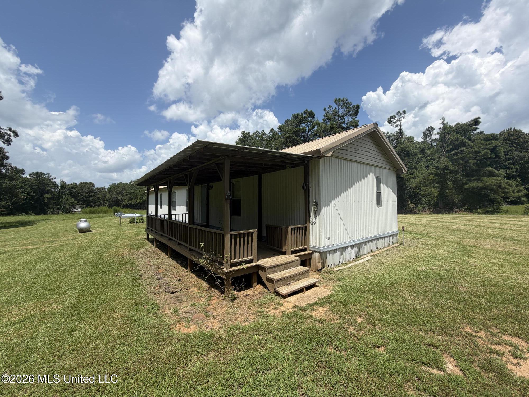 1884 Ranch Town Road Property Photo 4