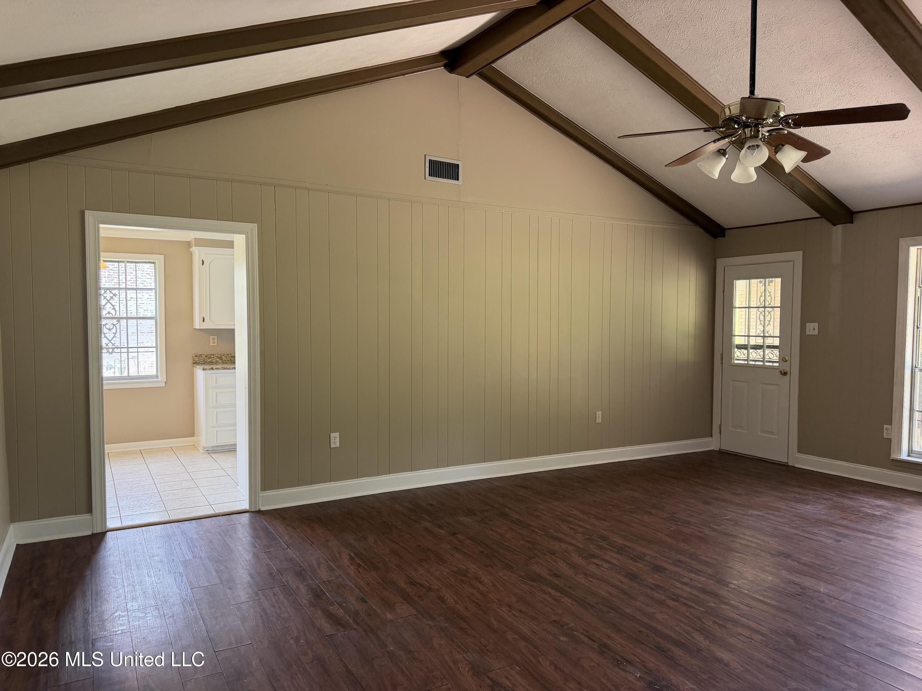 127 N Temple Property Photo 10