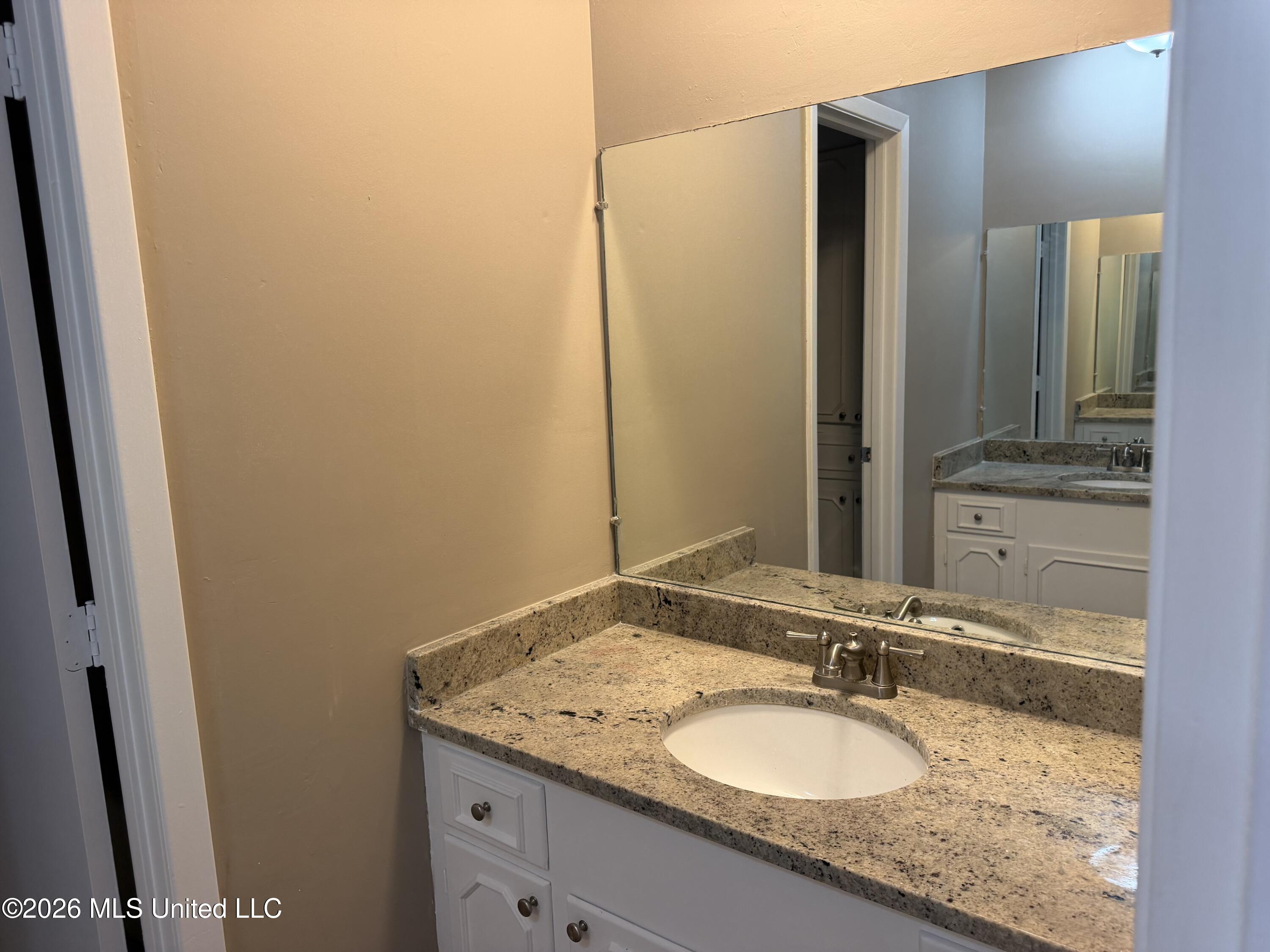 127 N Temple Property Photo 12
