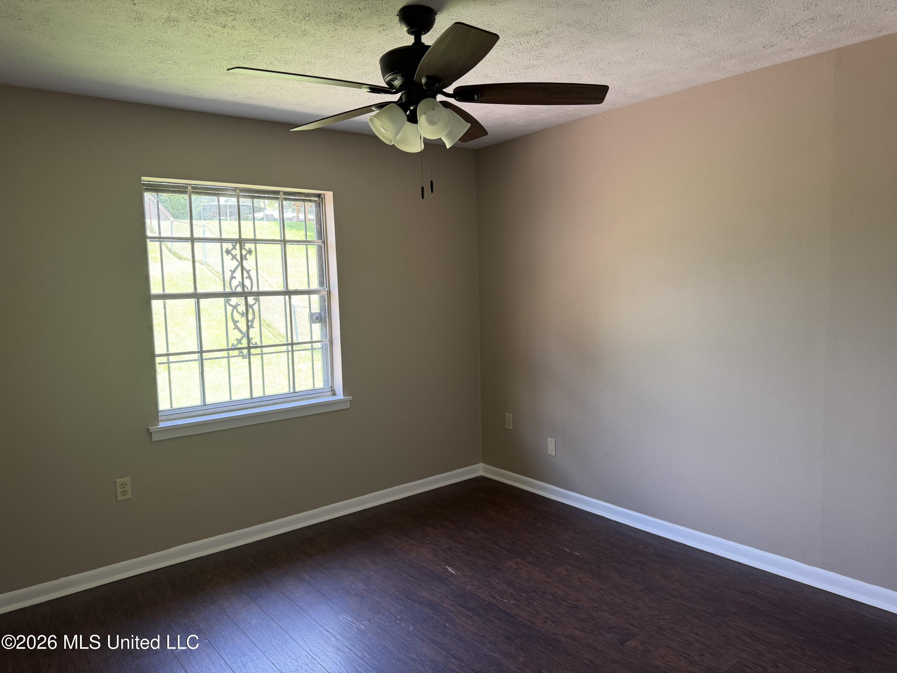 127 N Temple Property Photo 15