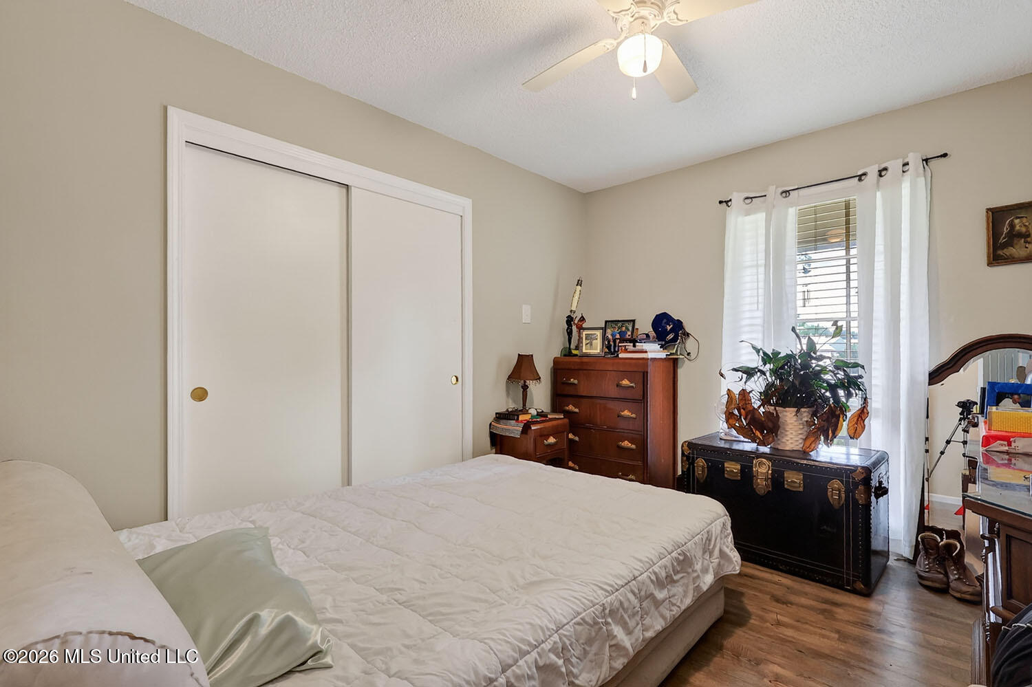 446 Park Street Property Photo 12