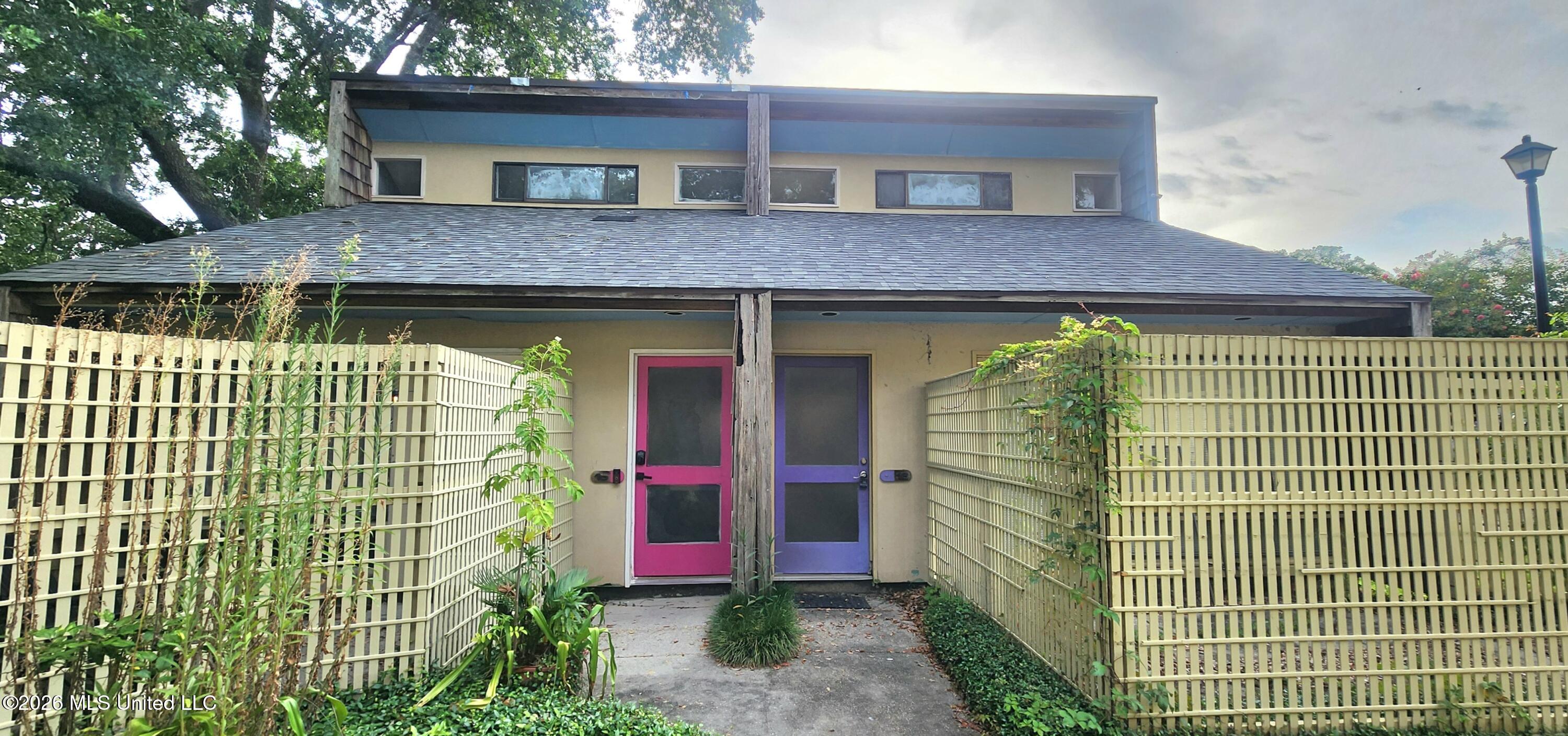 828 Oakleigh Avenue Property Photo 4