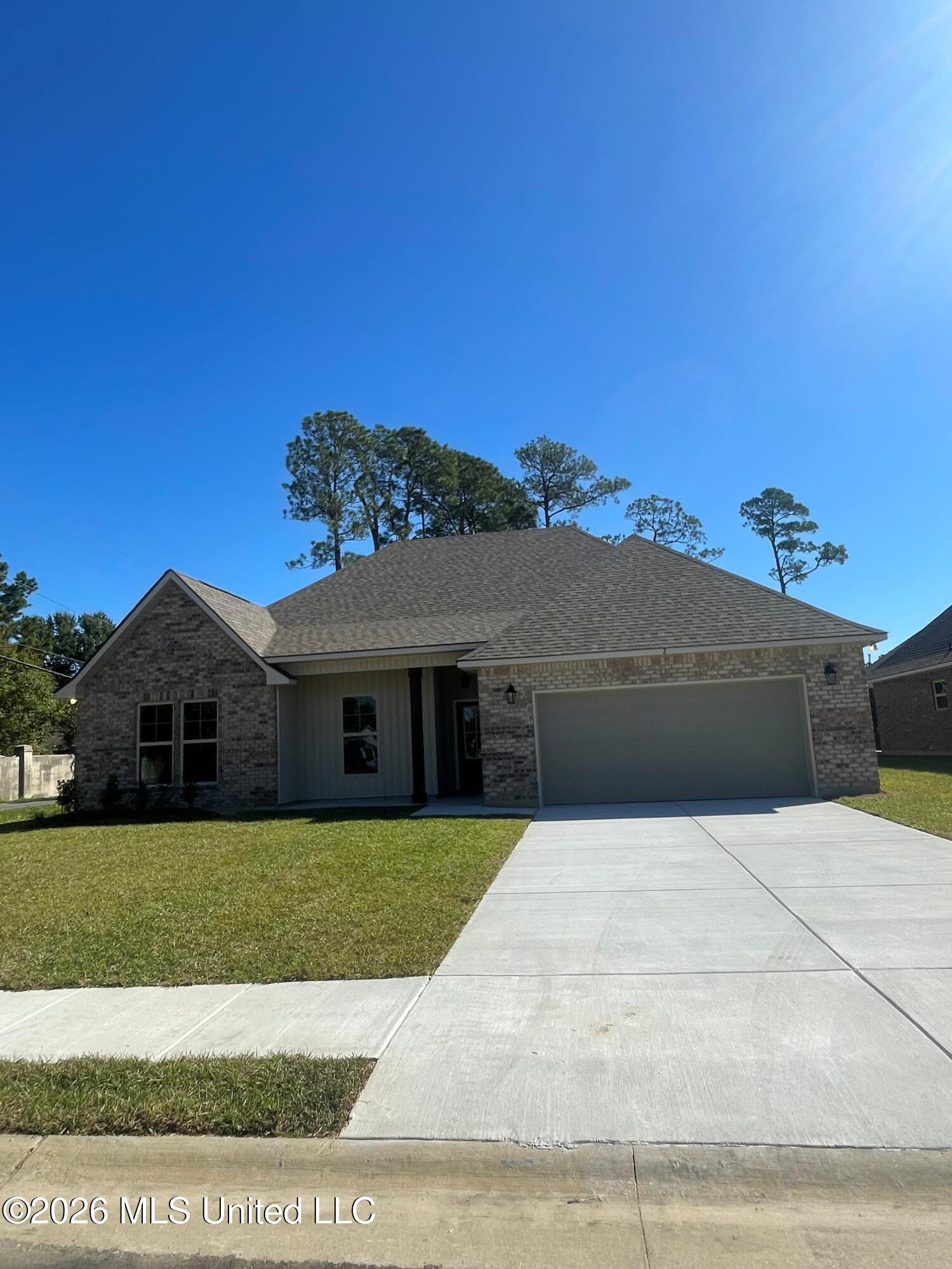 2 Byers Lane Property Photo 1