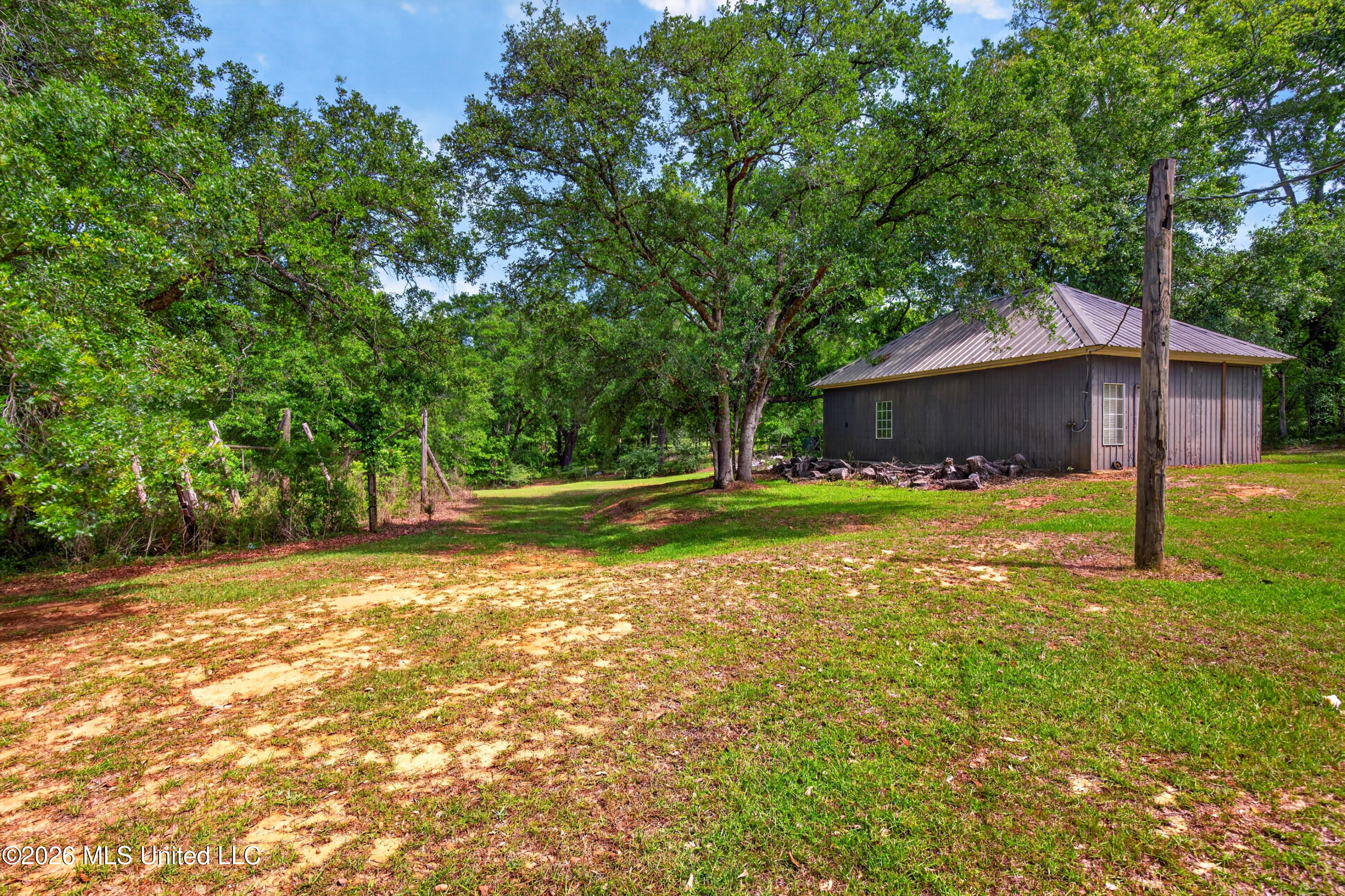 6918 Highway 11 Property Photo 50
