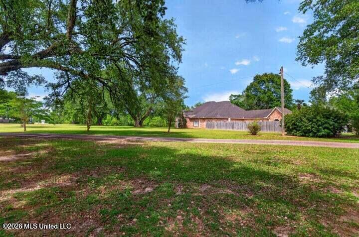 6918 Highway 11 Property Photo 55
