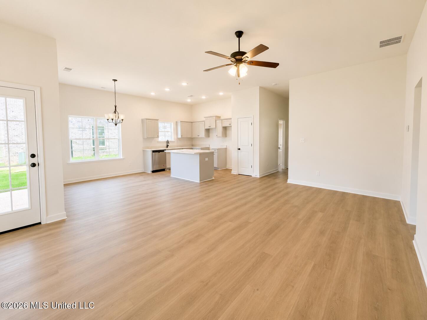 6373 River Lane Property Photo 4