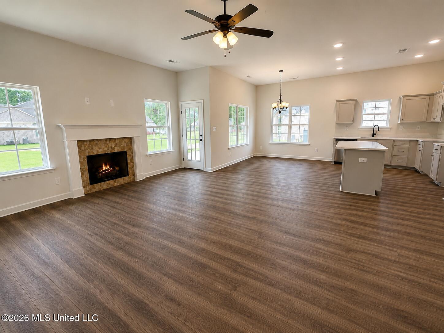 6373 River Lane Property Photo 8