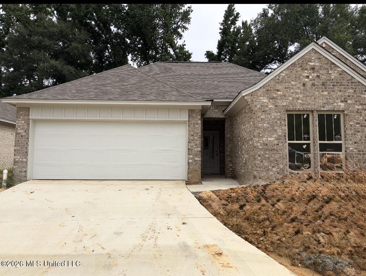 117 Hyde Pk Drive Property Photo 1