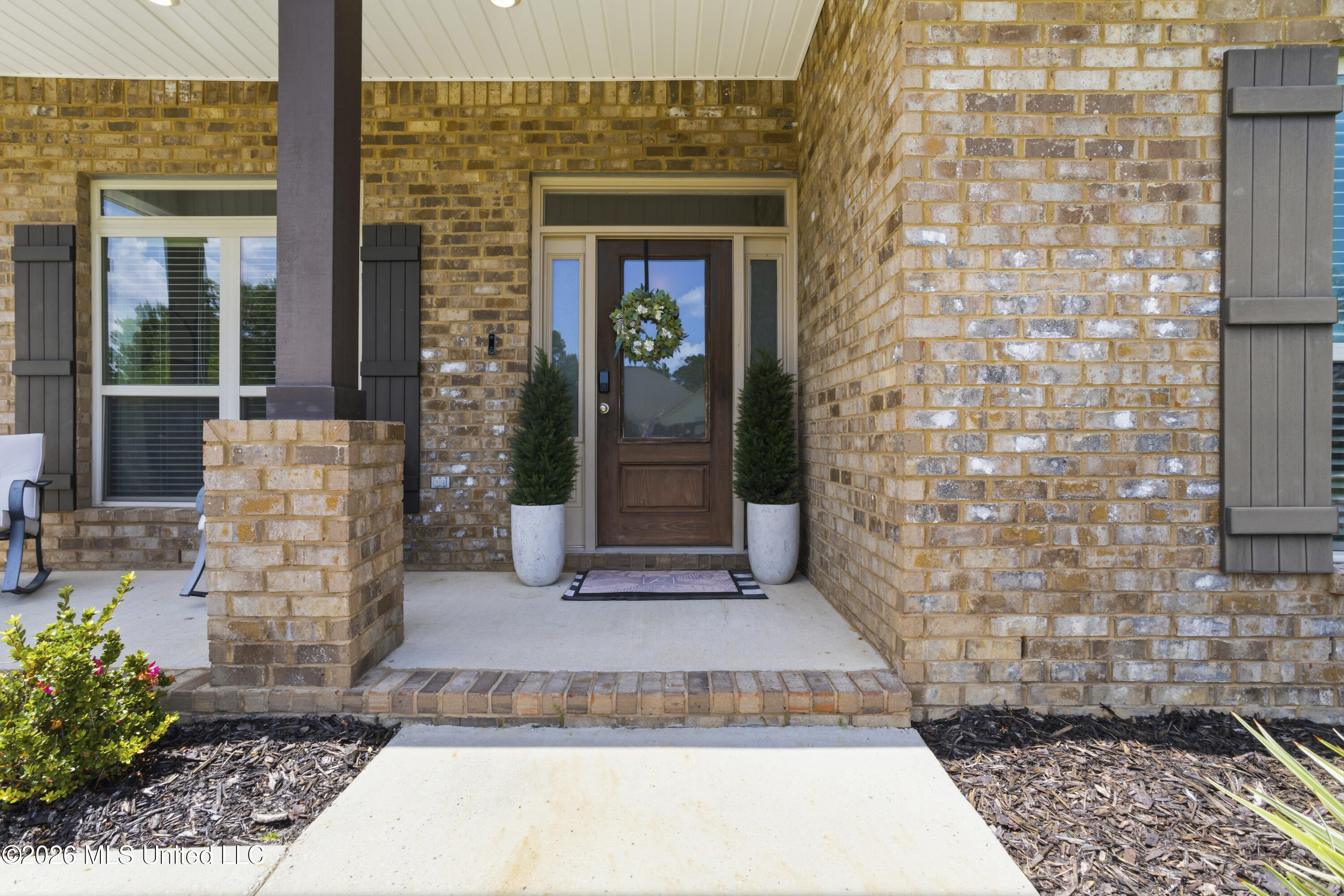 7128 Glen Eagle Drive Property Photo 4