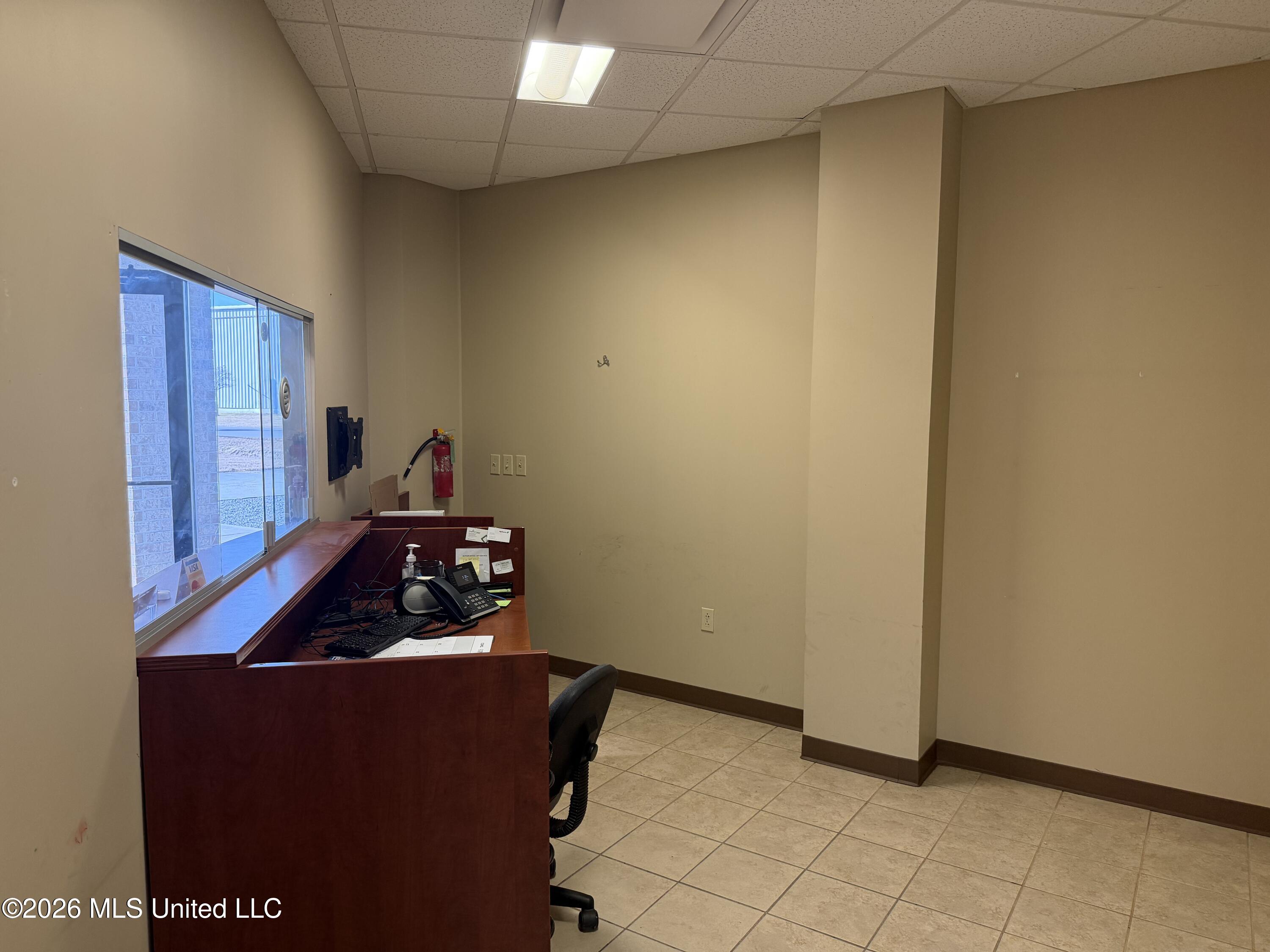14049 Fastway Lane Property Photo 6