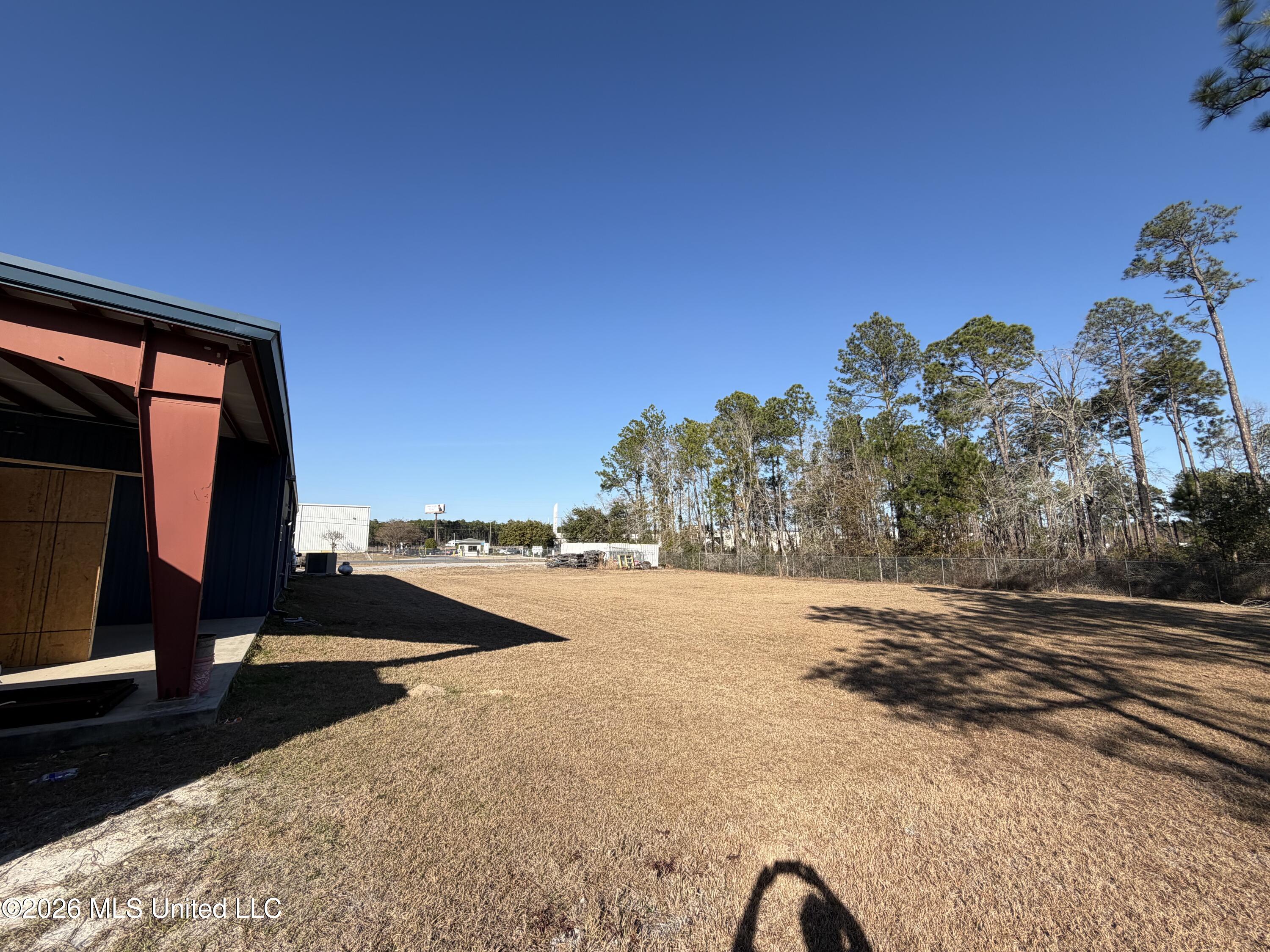 14049 Fastway Lane Property Photo 17