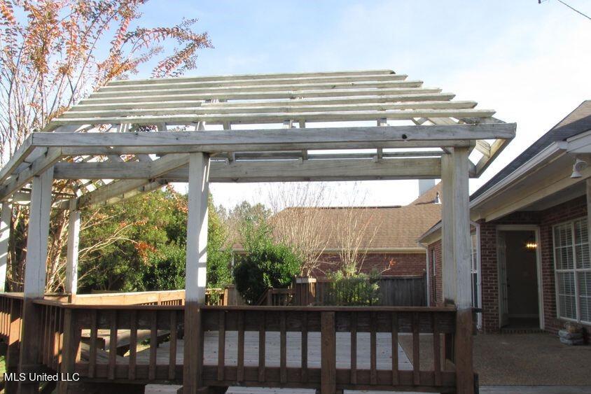 201 Apple Blossom Circle Property Photo 17