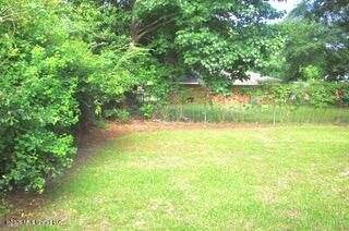 708 Beverly Drive Property Photo 21