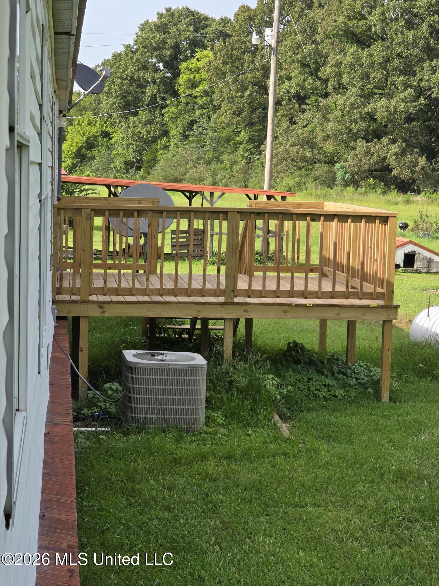 104 Baylor Road Property Photo 6