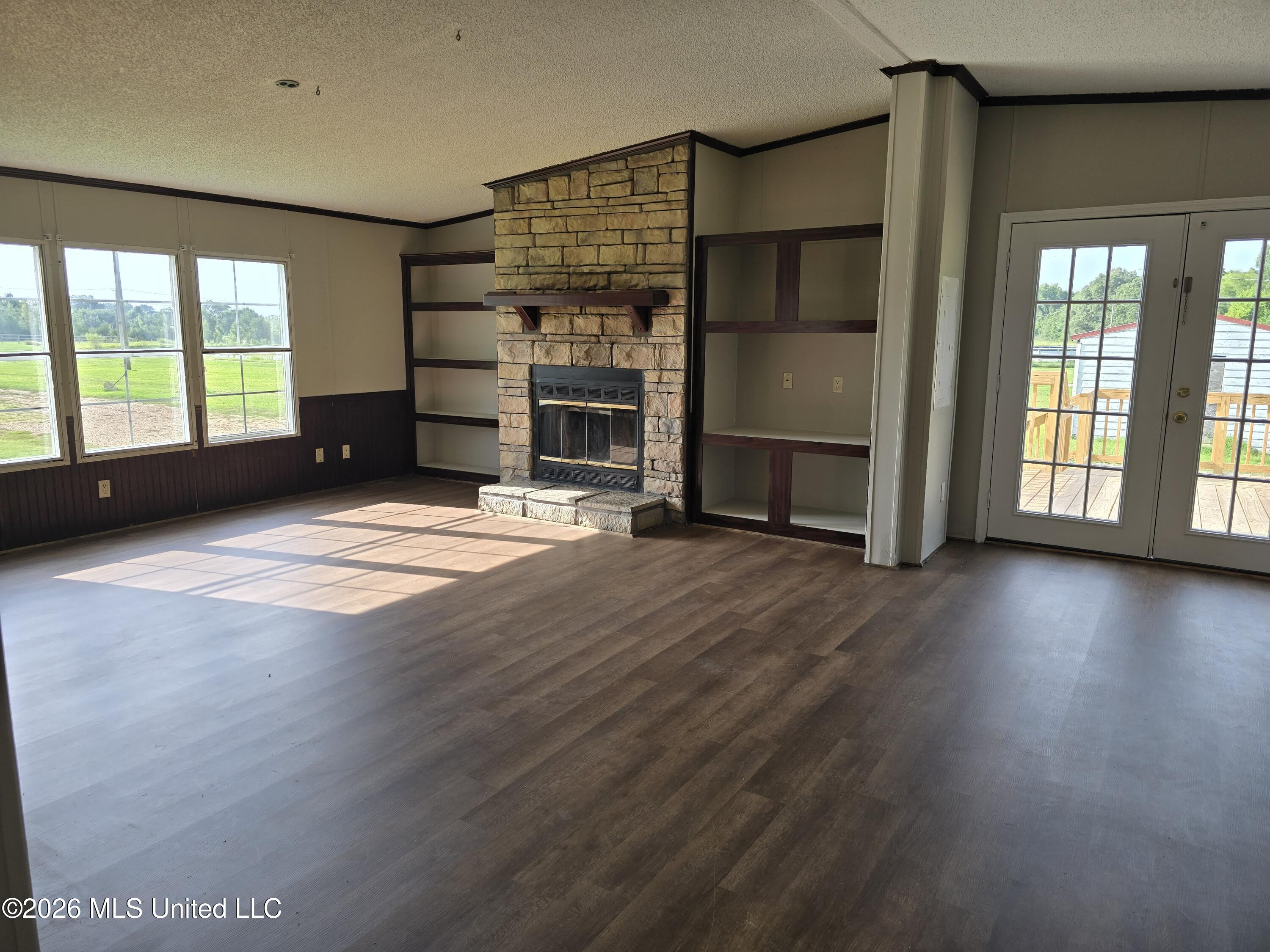 104 Baylor Road Property Photo 9
