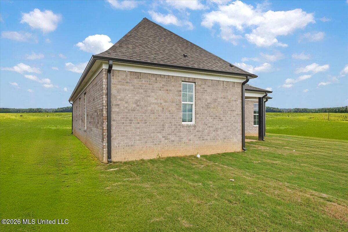 472 Sunflower Street Property Photo 29