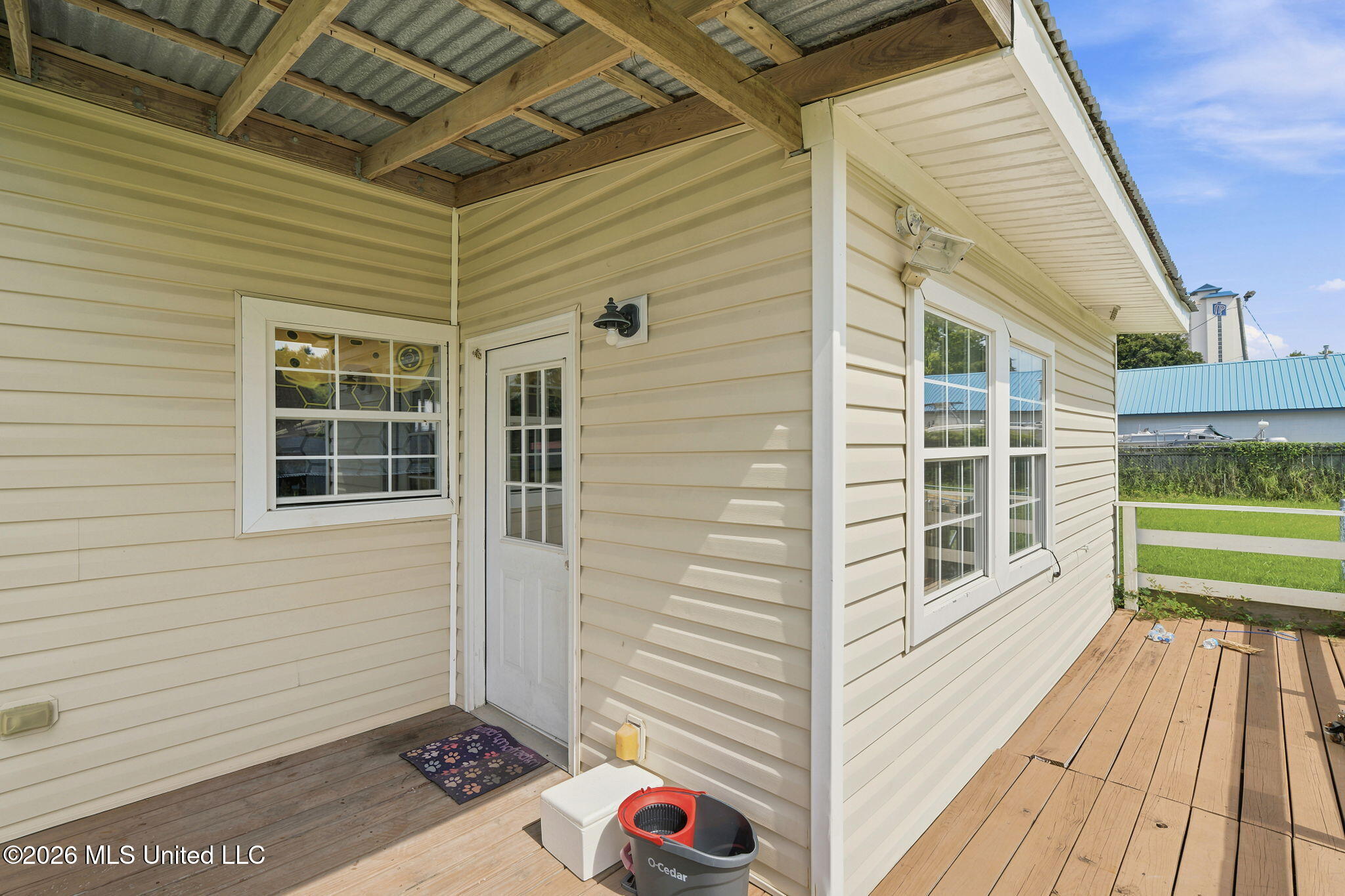372 Reynoir Street Property Photo 27