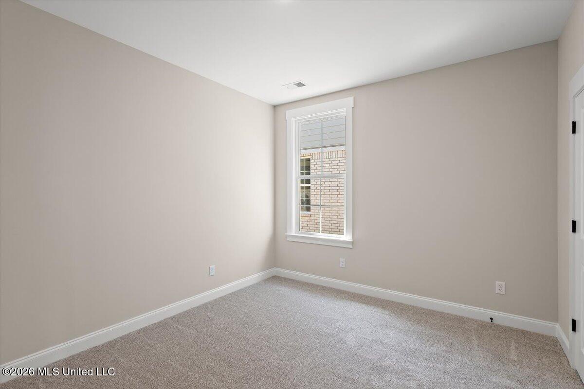 457 Sunflower Street Property Photo 26