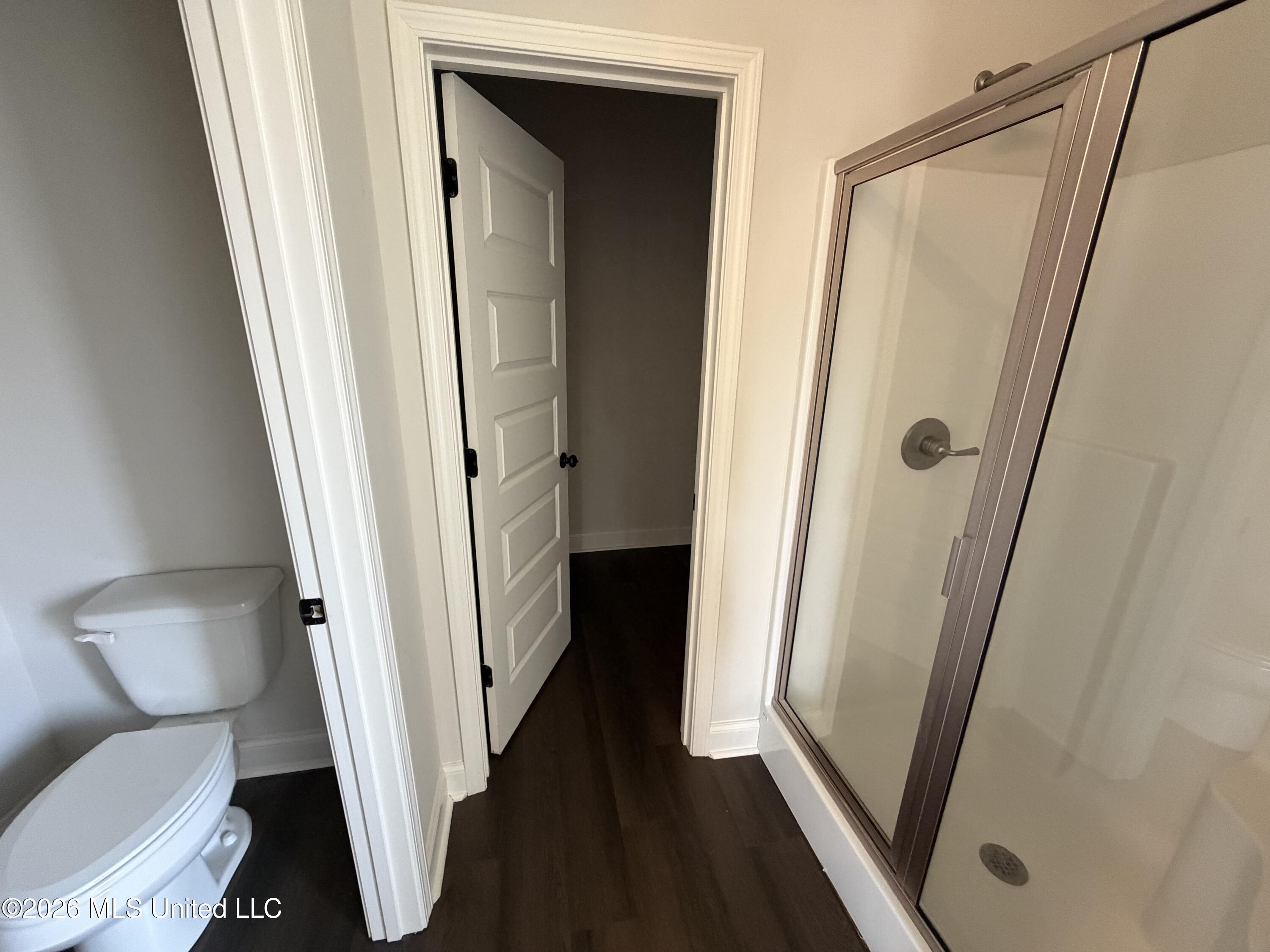 464 Silver Hill Drive Property Photo 11