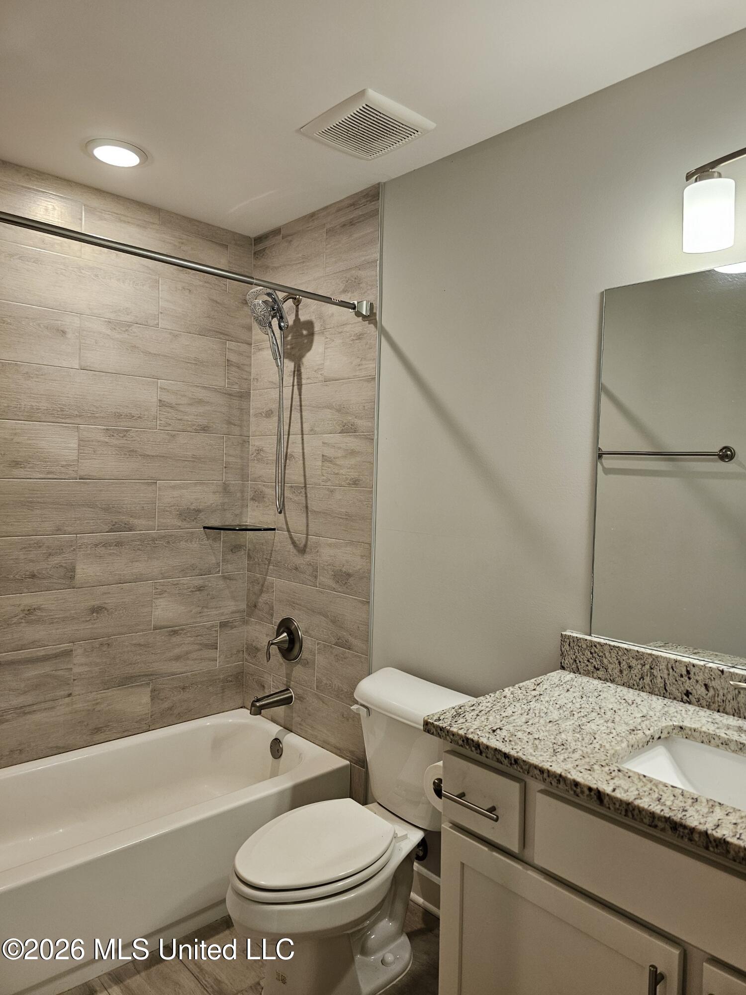 7175 E Harrier Drive Property Photo 9